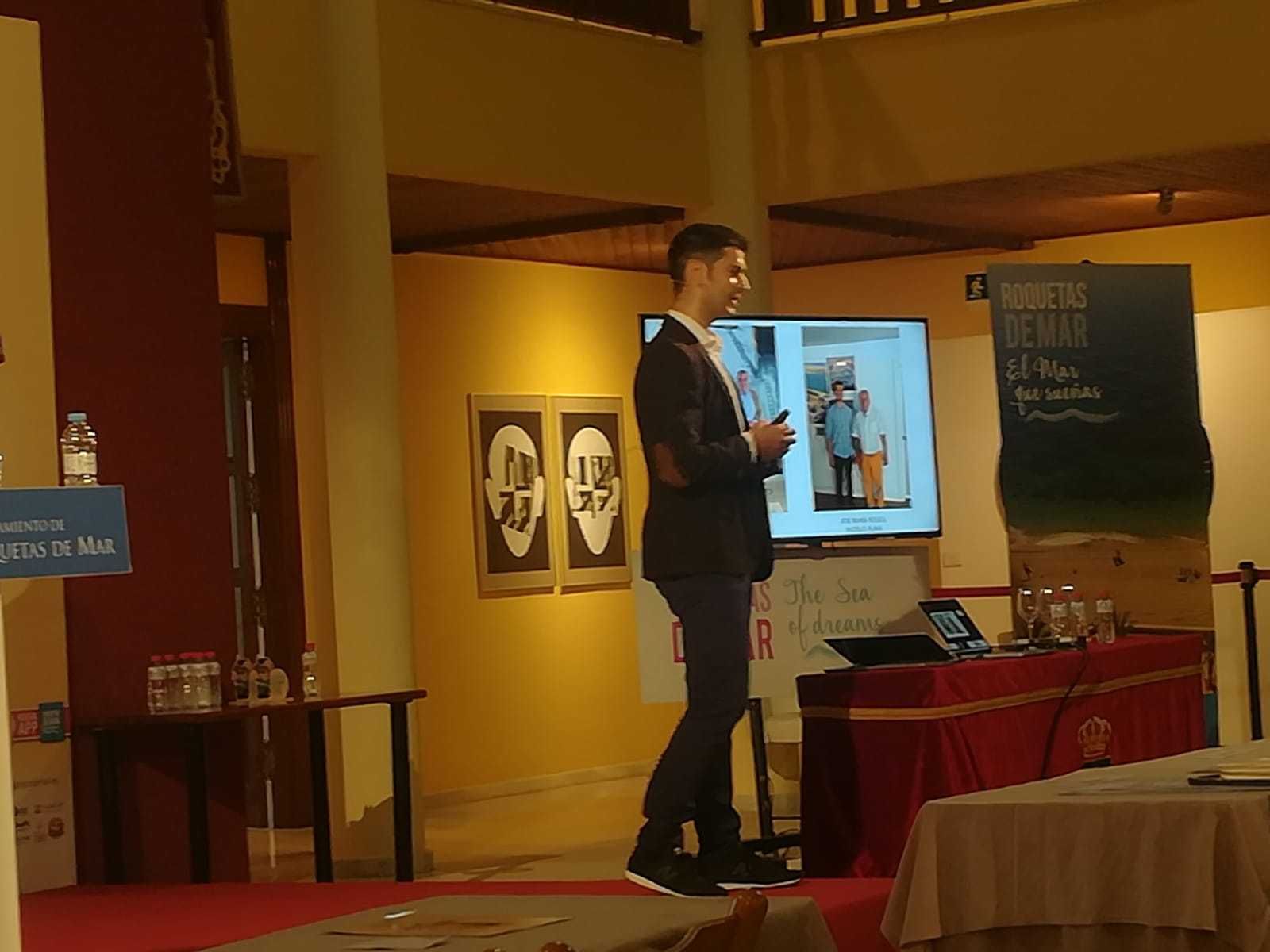 Ramón González, durante su participación en unas jornadas en Roquetas de Mar.
