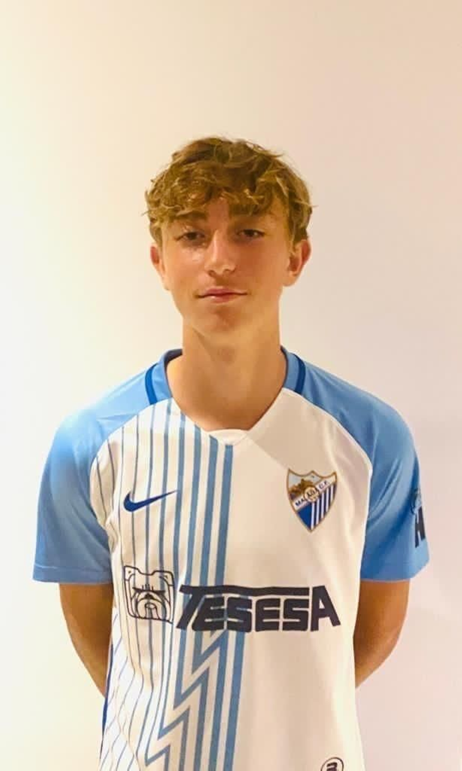 La carrera de Dean Huijsen en fotos: Málaga, España, Juventus, Roma, Bournemouth, Países Bajos