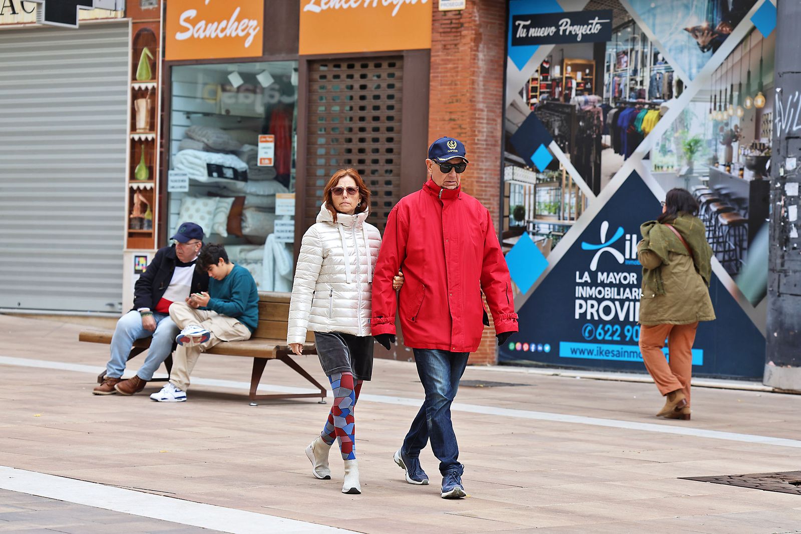 Último domingo de 2025: Ambiente y tiempo inestable marcan los preparativos de fin de año