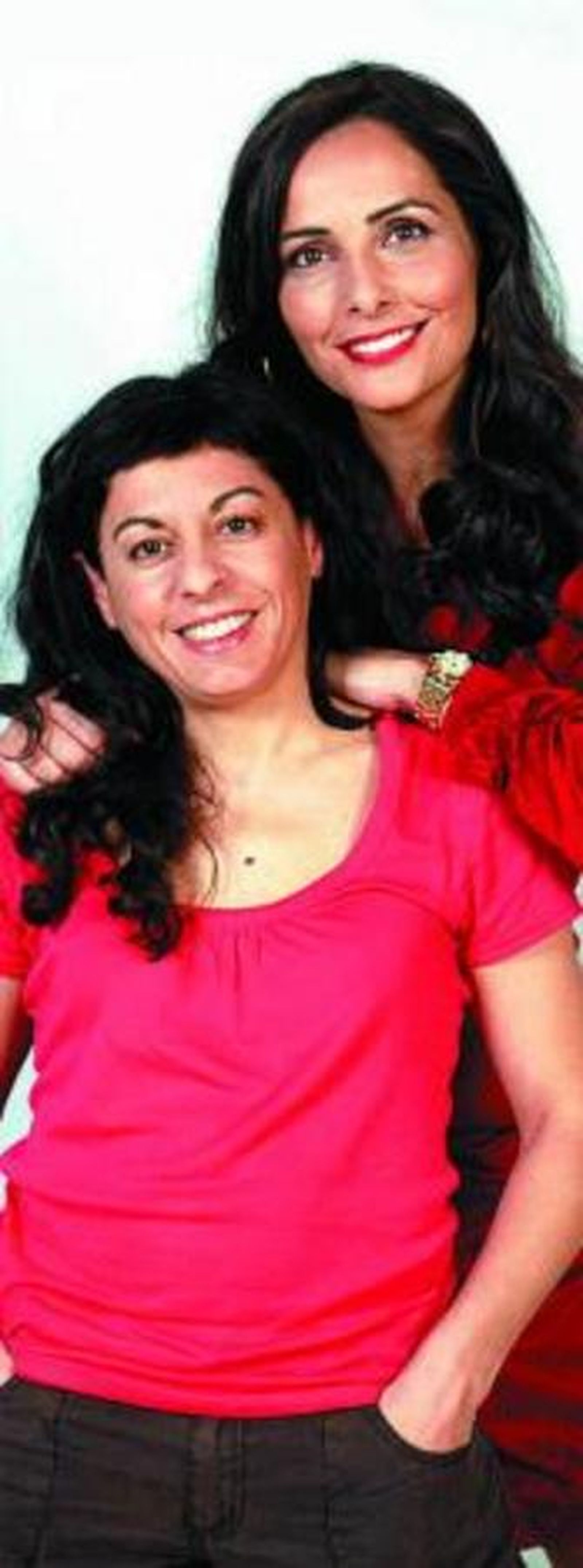 Mónica Pérez y Cristina Medina.