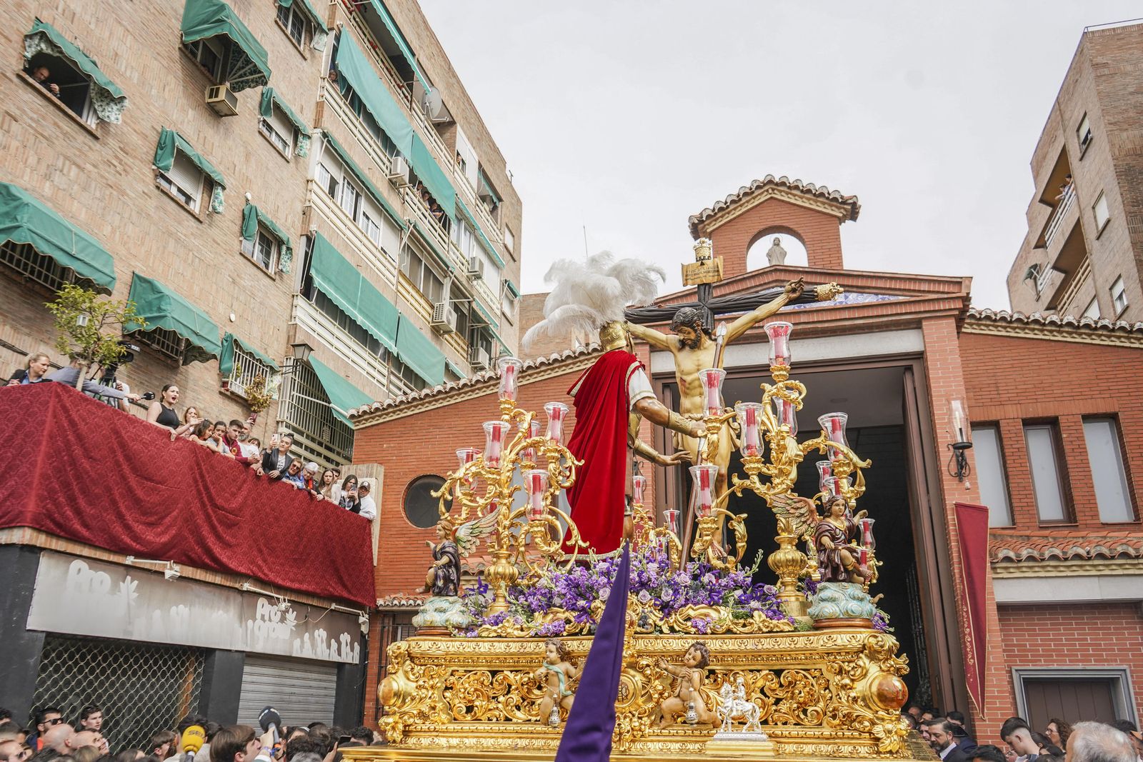Las mejores fotos del Martes Santo en Granada