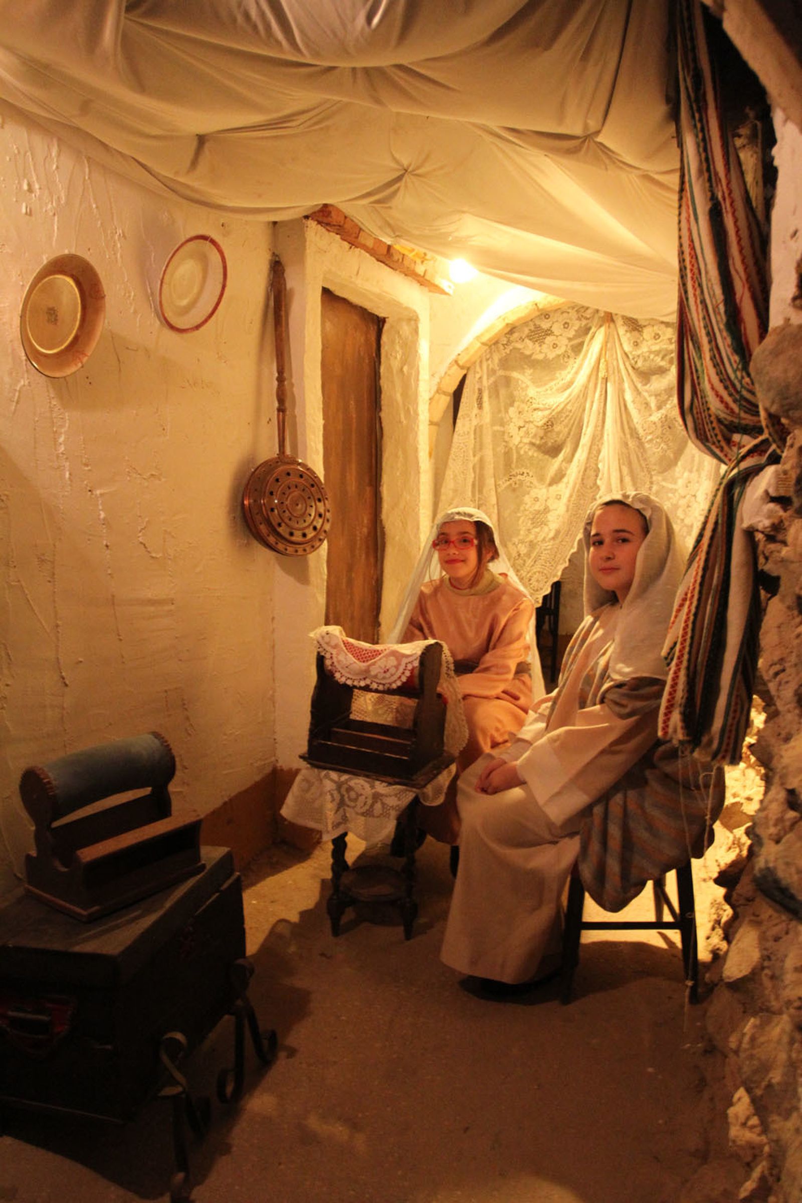 Imágenes de la inauguración del Belén viviente de Beas