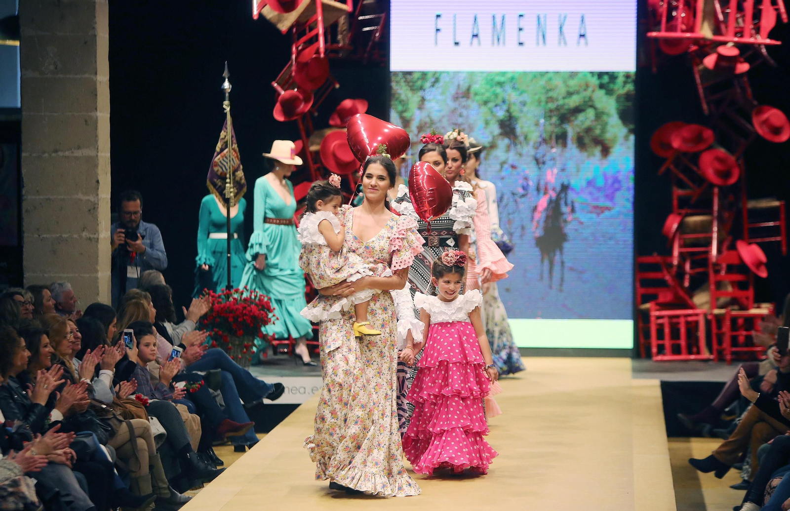 Las imágenes de la jornada inaugural de la Pasarela Flamenca Jerez Tío Pepe