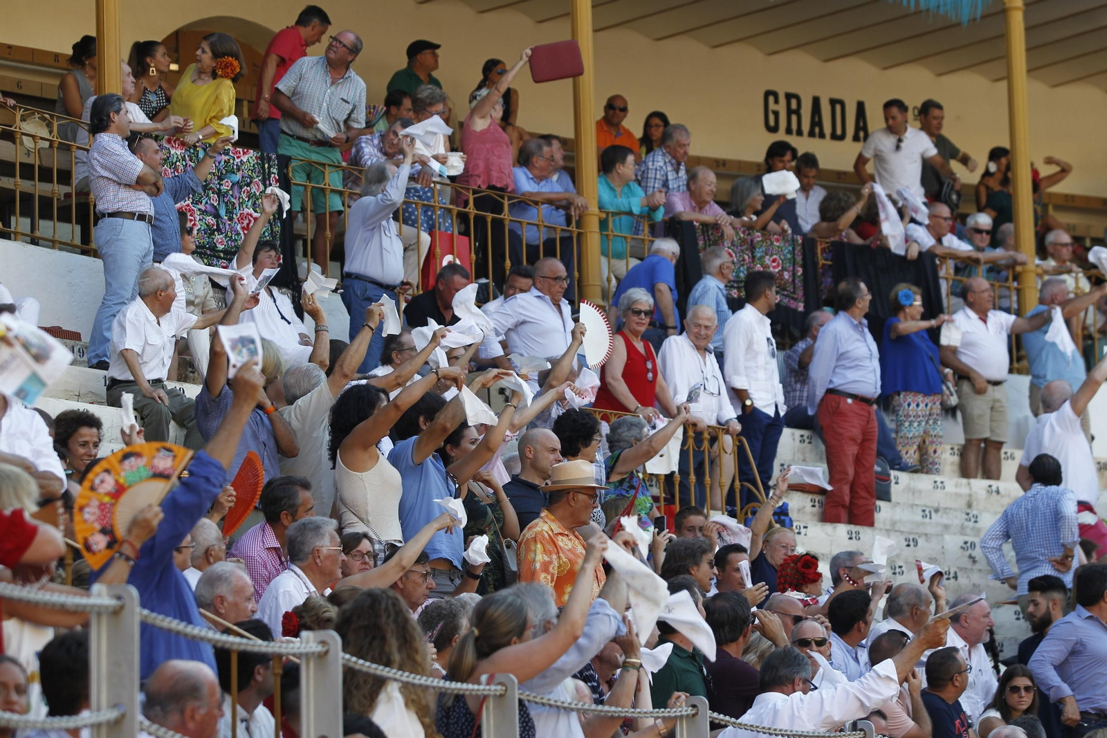 Fotogalería segunda corrida de toros. Feria de Almeria 2019