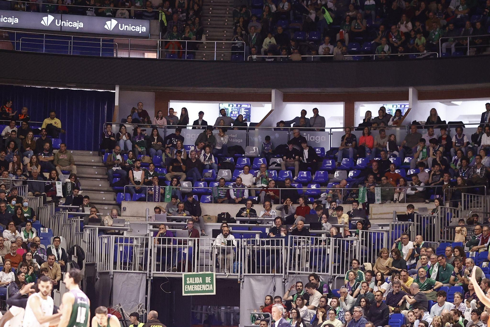 Búscate en las gradas del Carpena en el Unicaja-San Pablo Burgos