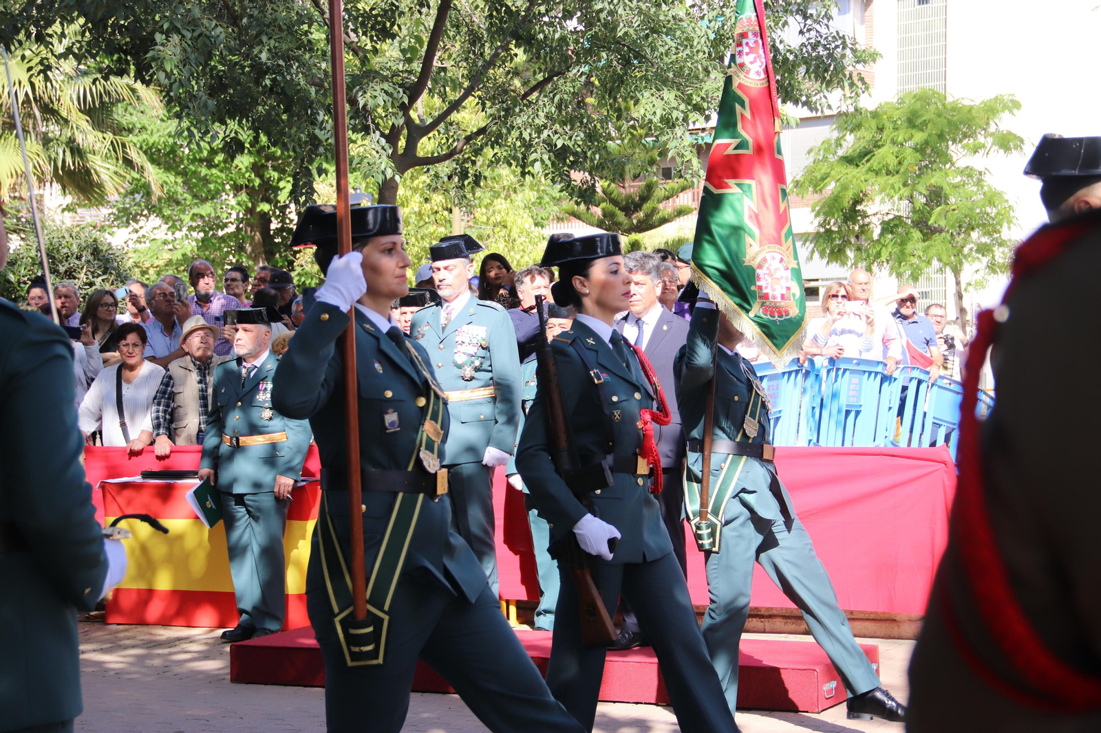 El gran desfile de la Guardia Civil en Montilla, en imágenes