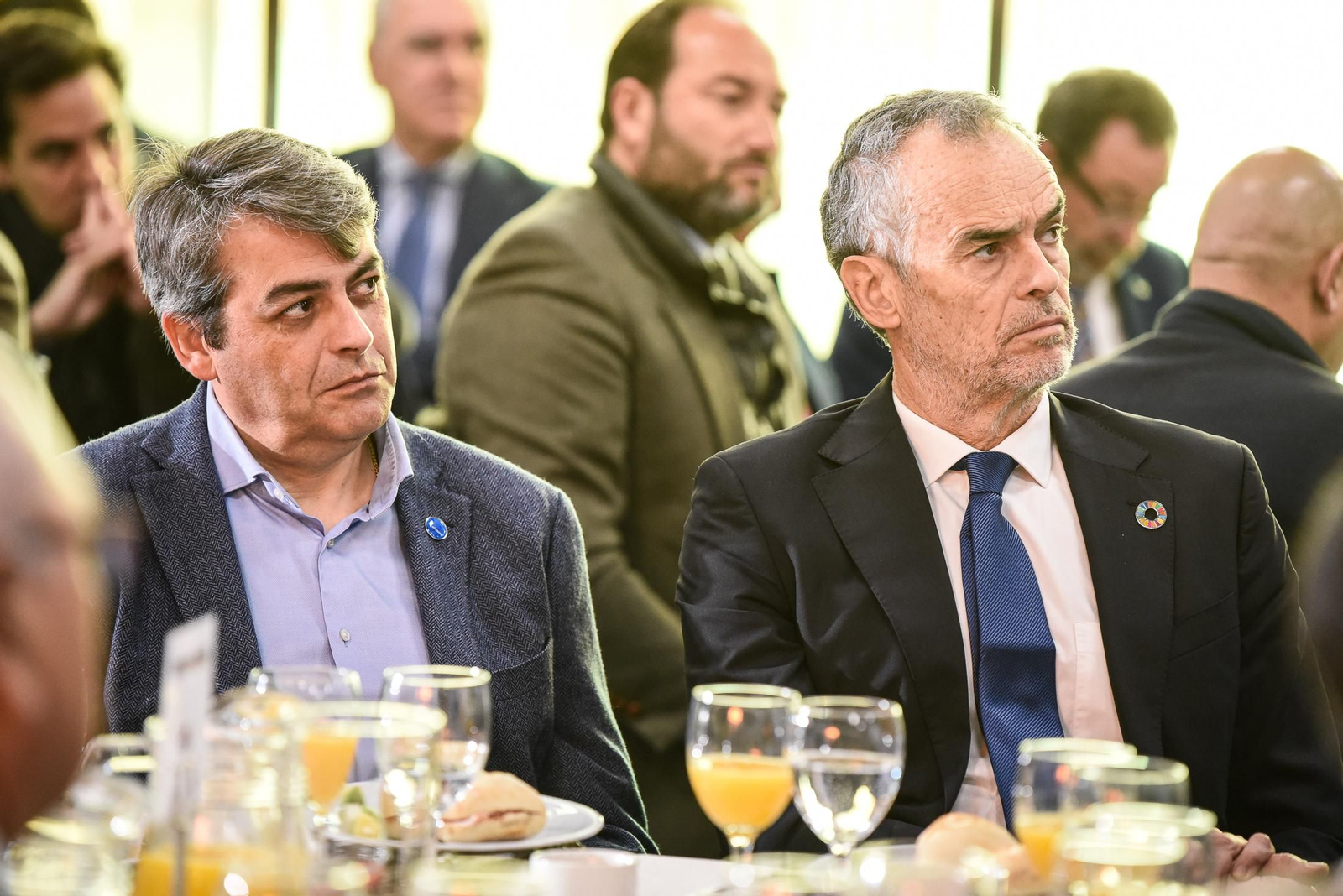 Imágenes de los asistentes al Desayuno Coloquio "Economía azul, claves para el desarrollo sostenible" organizado por el Grupo Joly