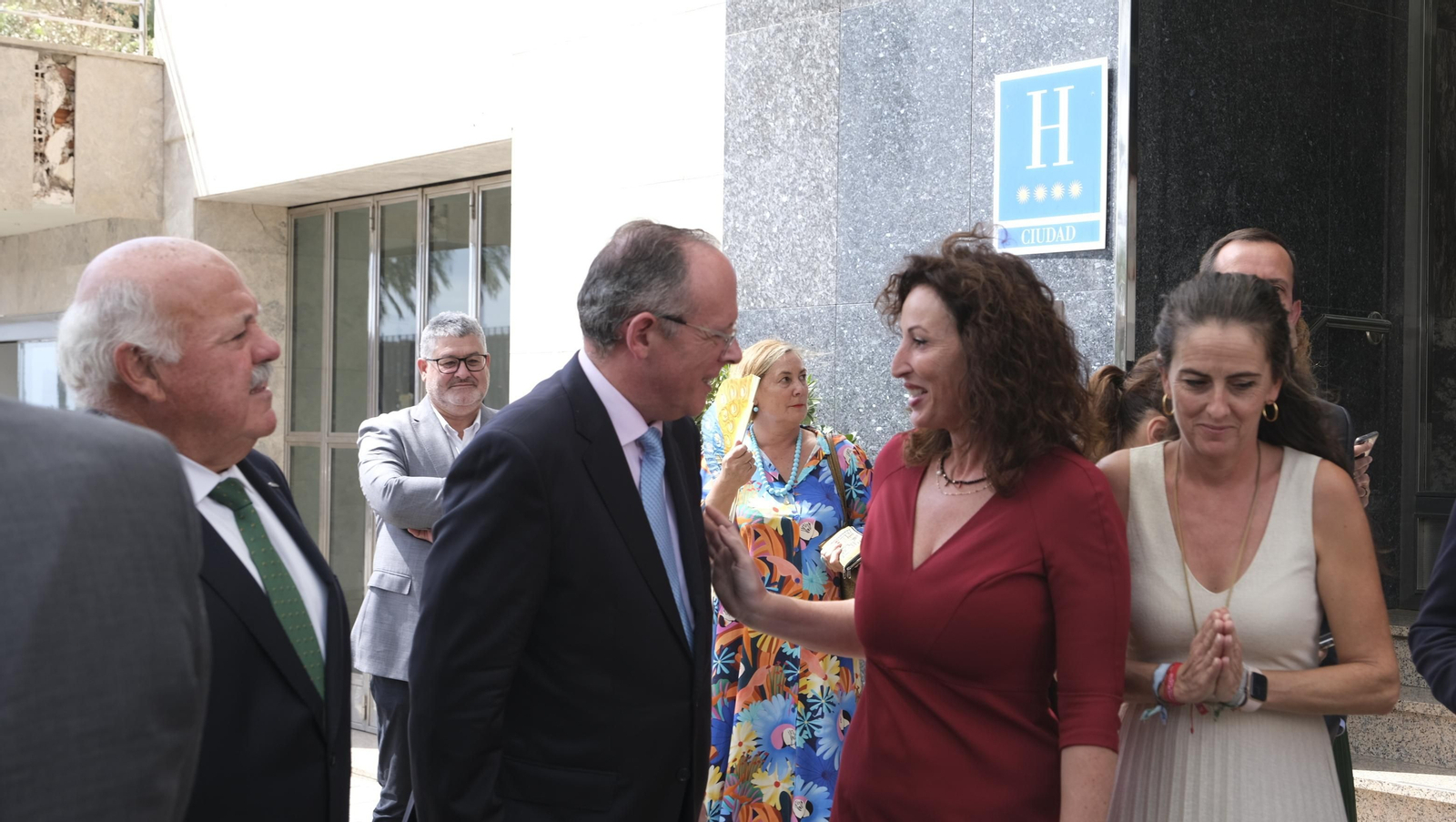 Imágenes del Foro Joly en Almería, con el Gobernador del Banco de España, Pablo Hernández de Cos