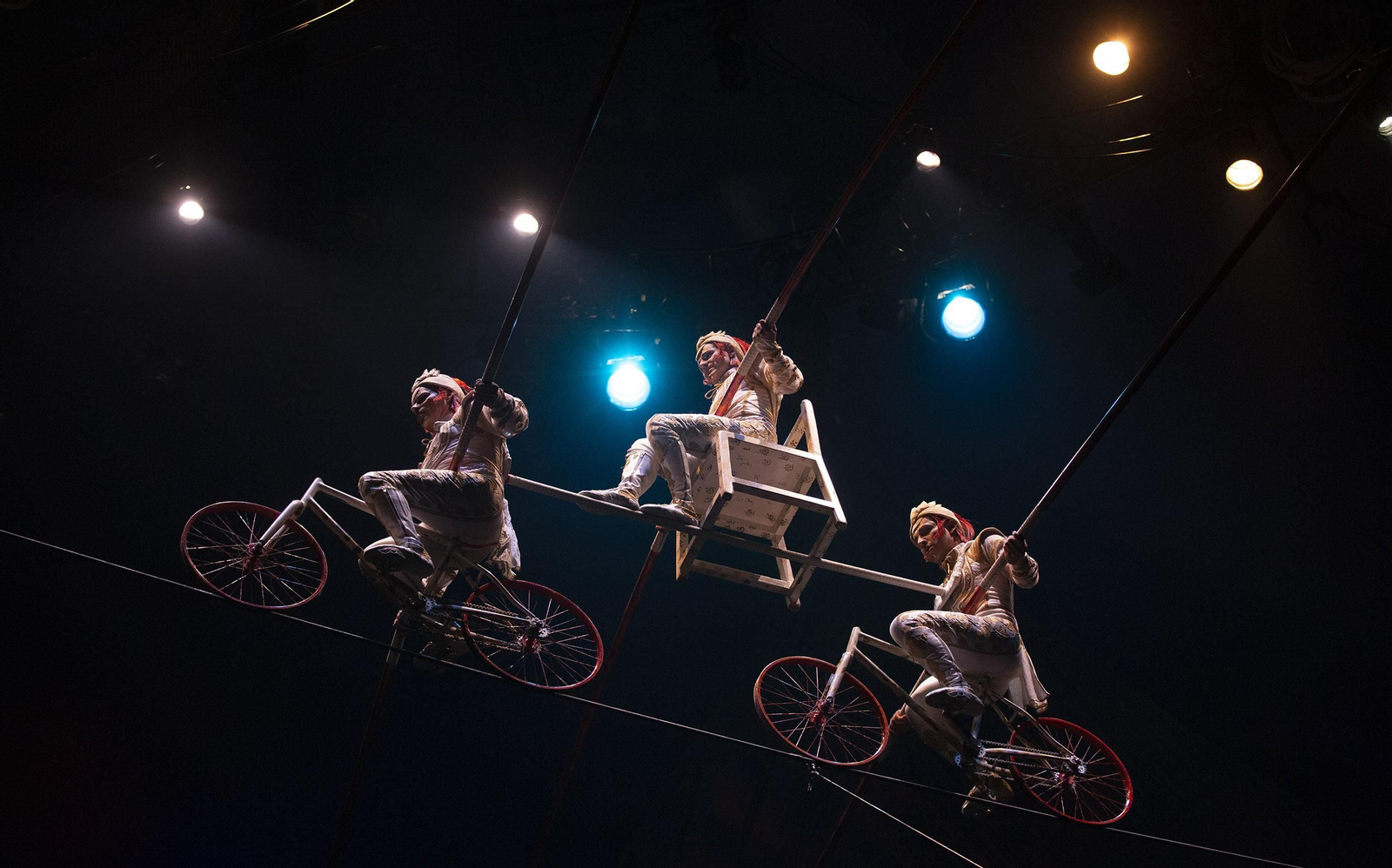 El espectáculo ‘Kooza’, del circo del sol, en imágenes