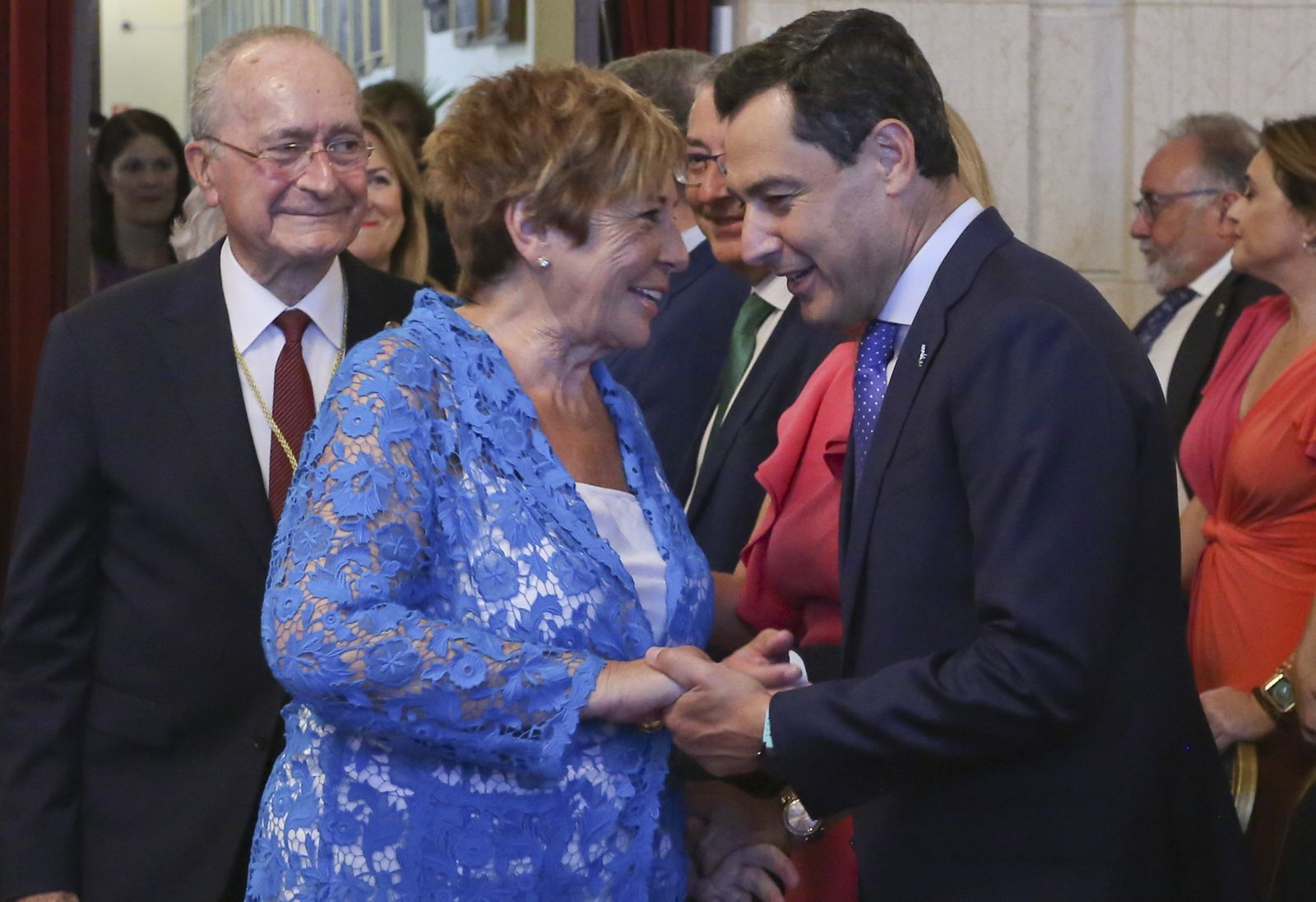 Homenaje a Celia Villalobos en el Ayuntamiento de Málaga (fotos)