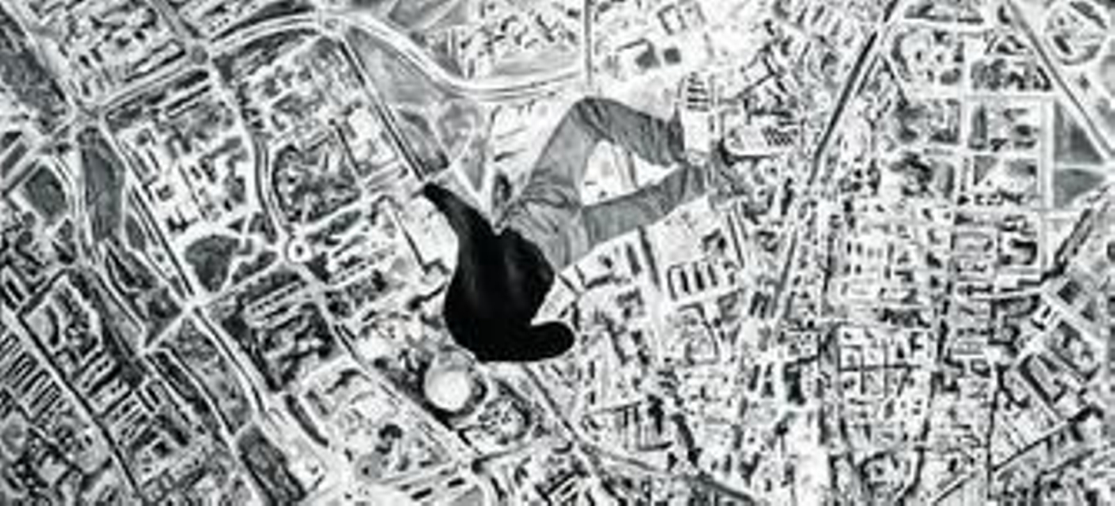 1. Precipitado(sobre el MUSAC), técnica mixta sobre lona del artista gaditano Javier Velasco. 2. Crisis es un óleo sobre lienzo del granadino Paco Pomet. 3. Nude, óleo sobre lienzo de Emilio Gañán, destaca en esta edición de Just Madrid por la progresiva exactitud y simplificación de su obra reciente. 4. Frgamento de la obra de Mikel Tellería,  titulada Click sábado 18 de febrero de 2012.