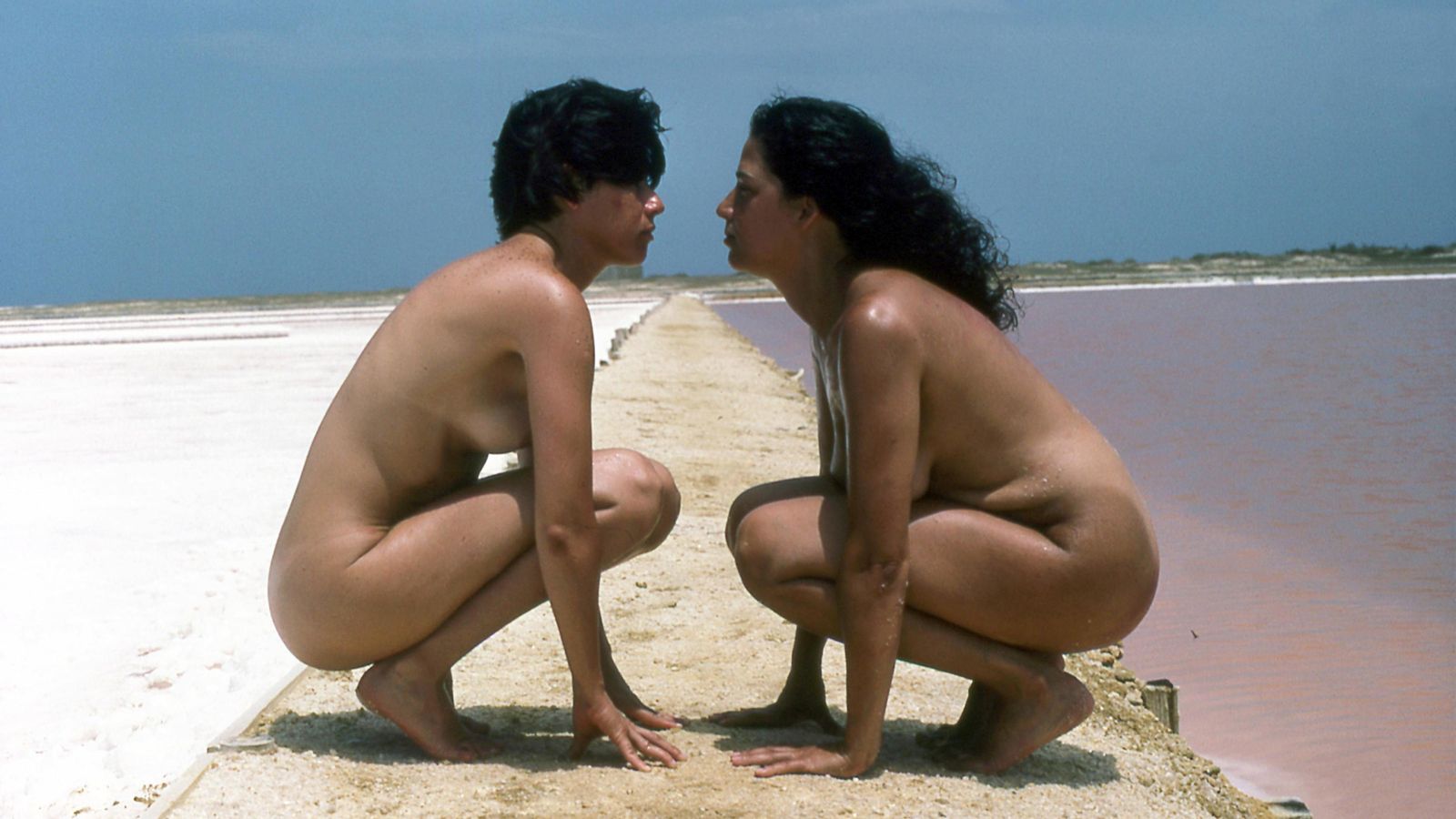 'Simbolismo de la cristalización', de Yeni y Nan.