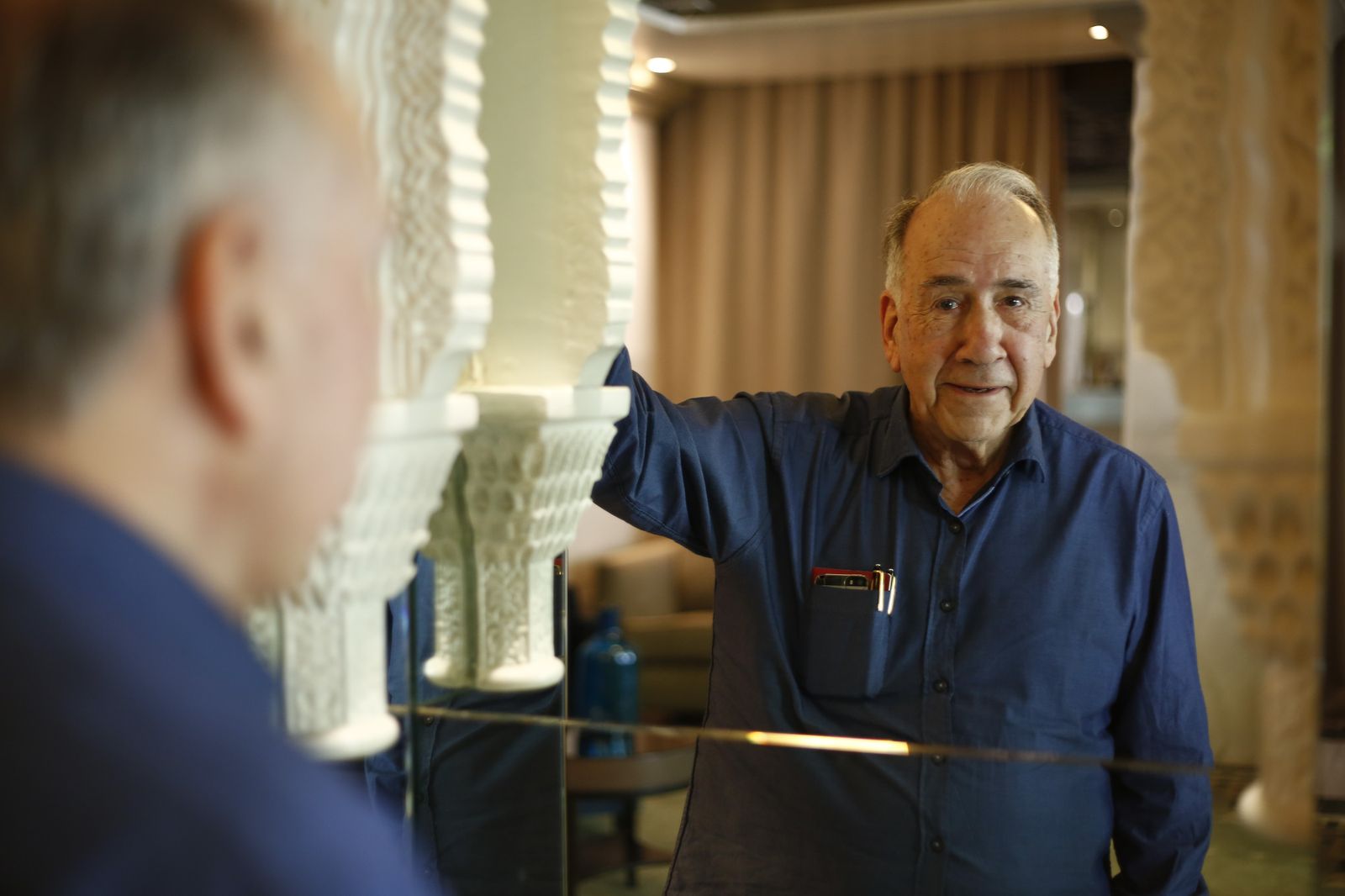 “Un poema que no consuela sólo es un juego de palabras”