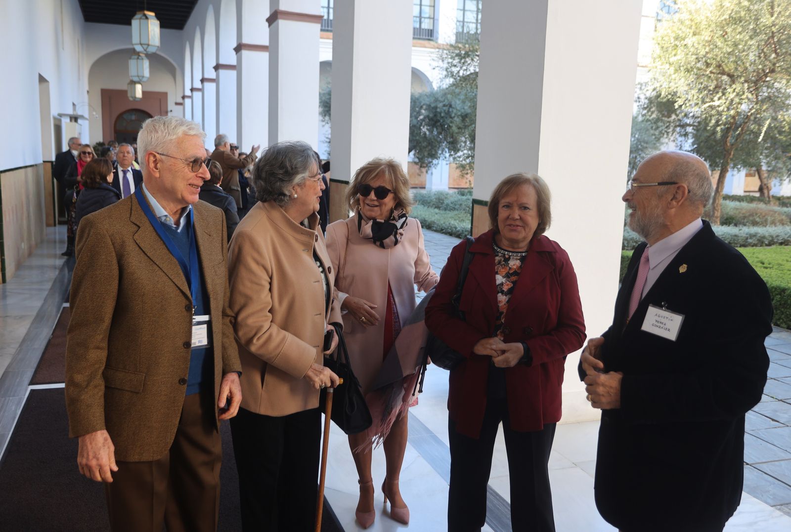 Visita de la última promoción de enfermería(1972) que trabajó en el Hospital de las Cinco Llagas