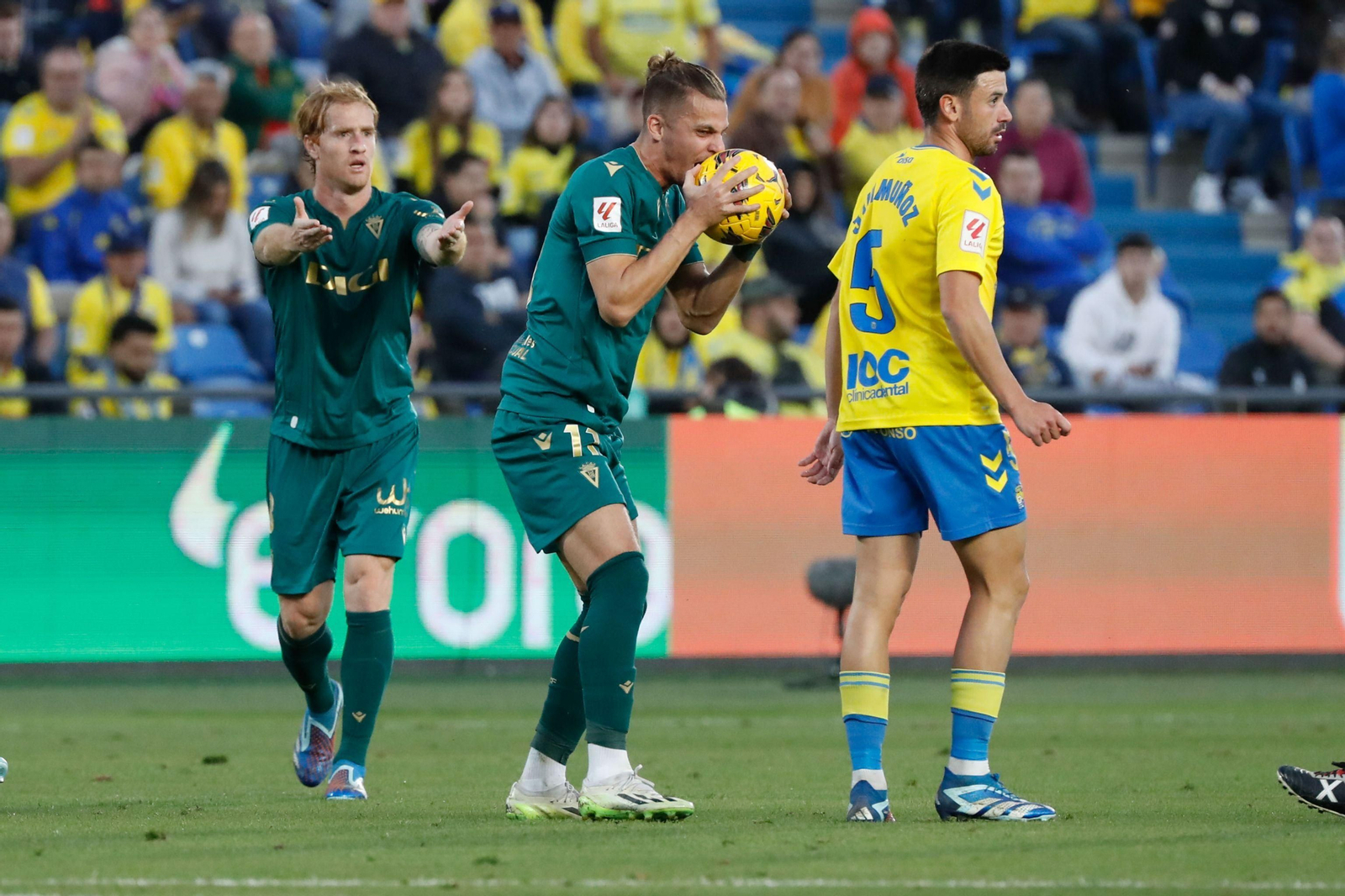 Las imágenes del UD Las Palmas-Cádiz CF