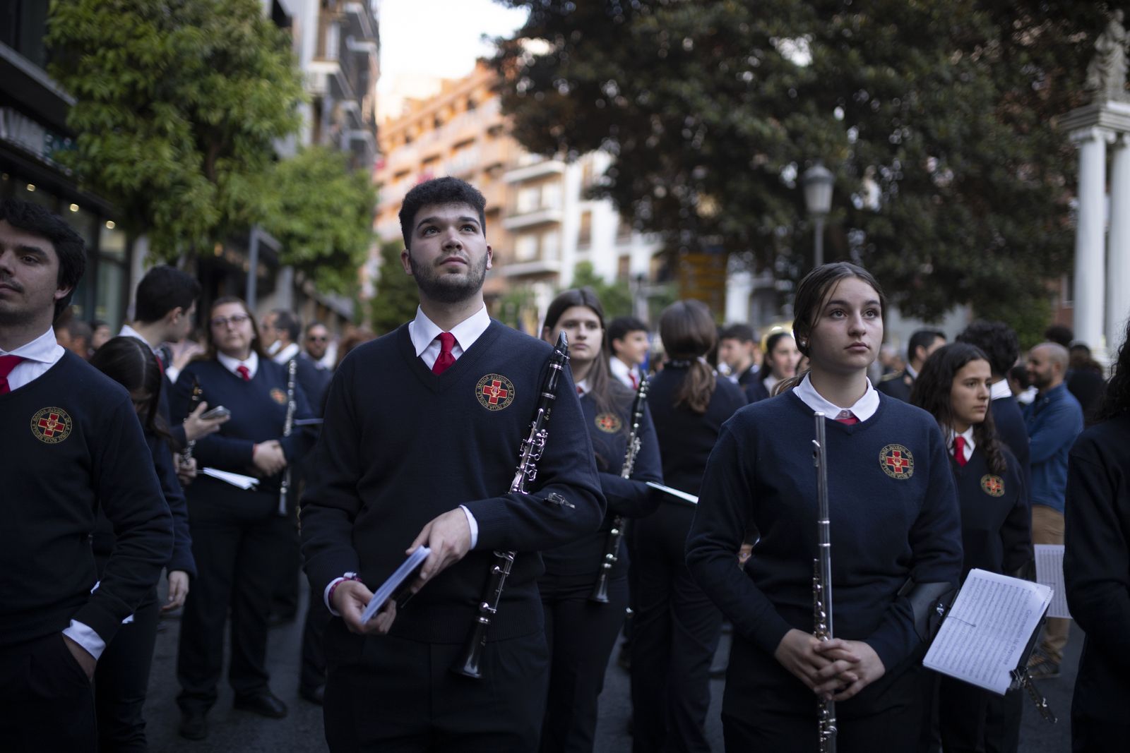 La Hermandad del Santo Entierro de la Semana Santa de Huelva 2023, en imágenes