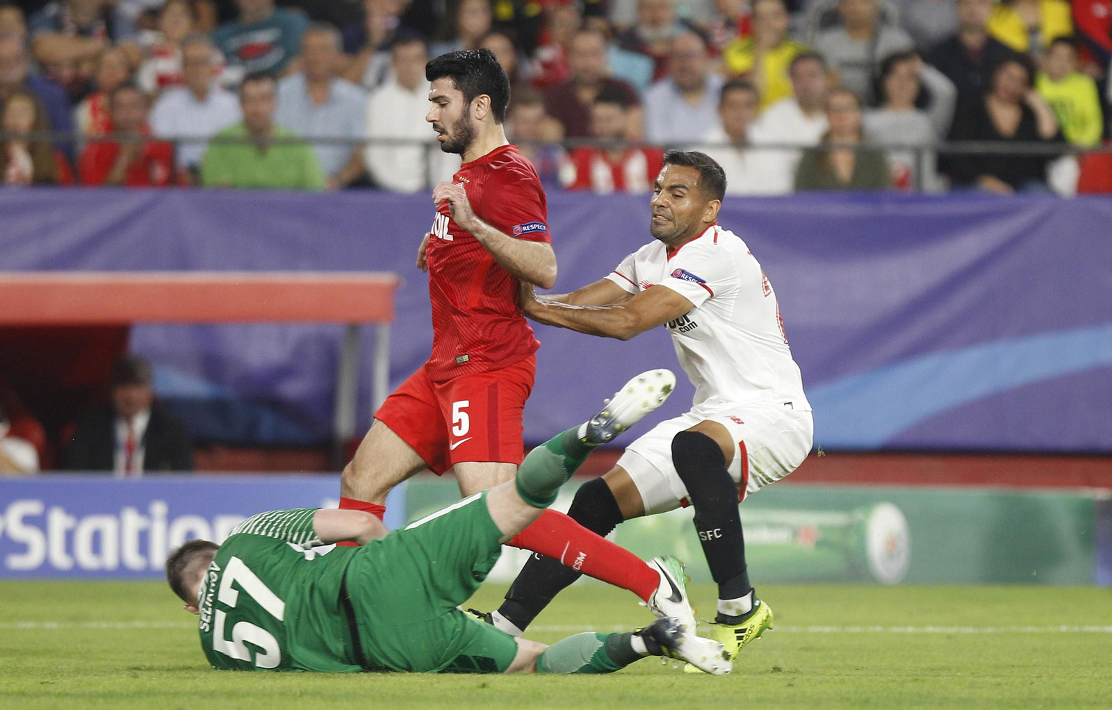 Las imágenes del Sevilla-Spartak