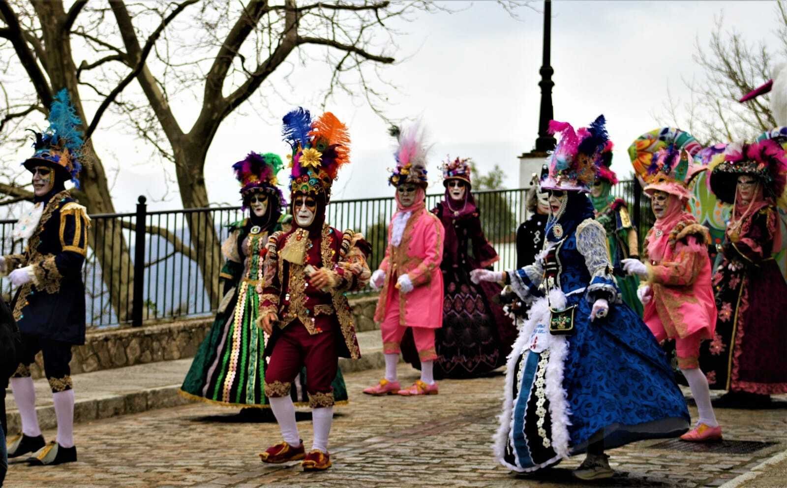 Las imágenes del Gran pasacalles del Humor de Alcalá de los Gazules