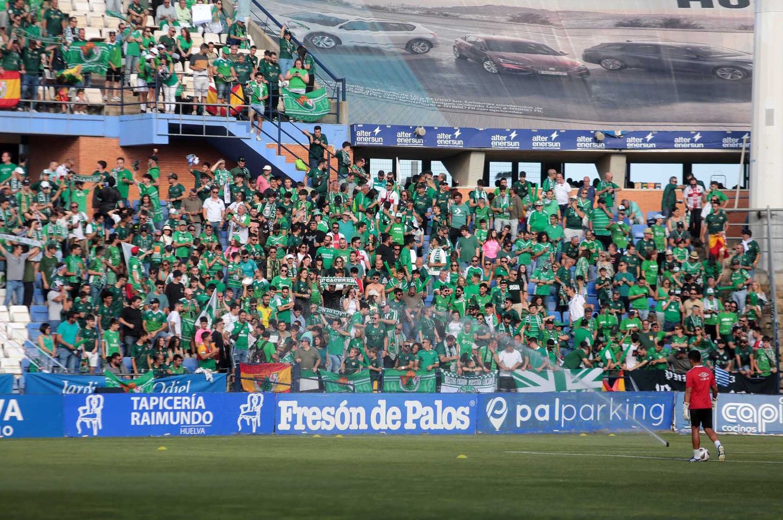 Imágenes del ascenso del Recreativo de Huelva contra el Cacereño