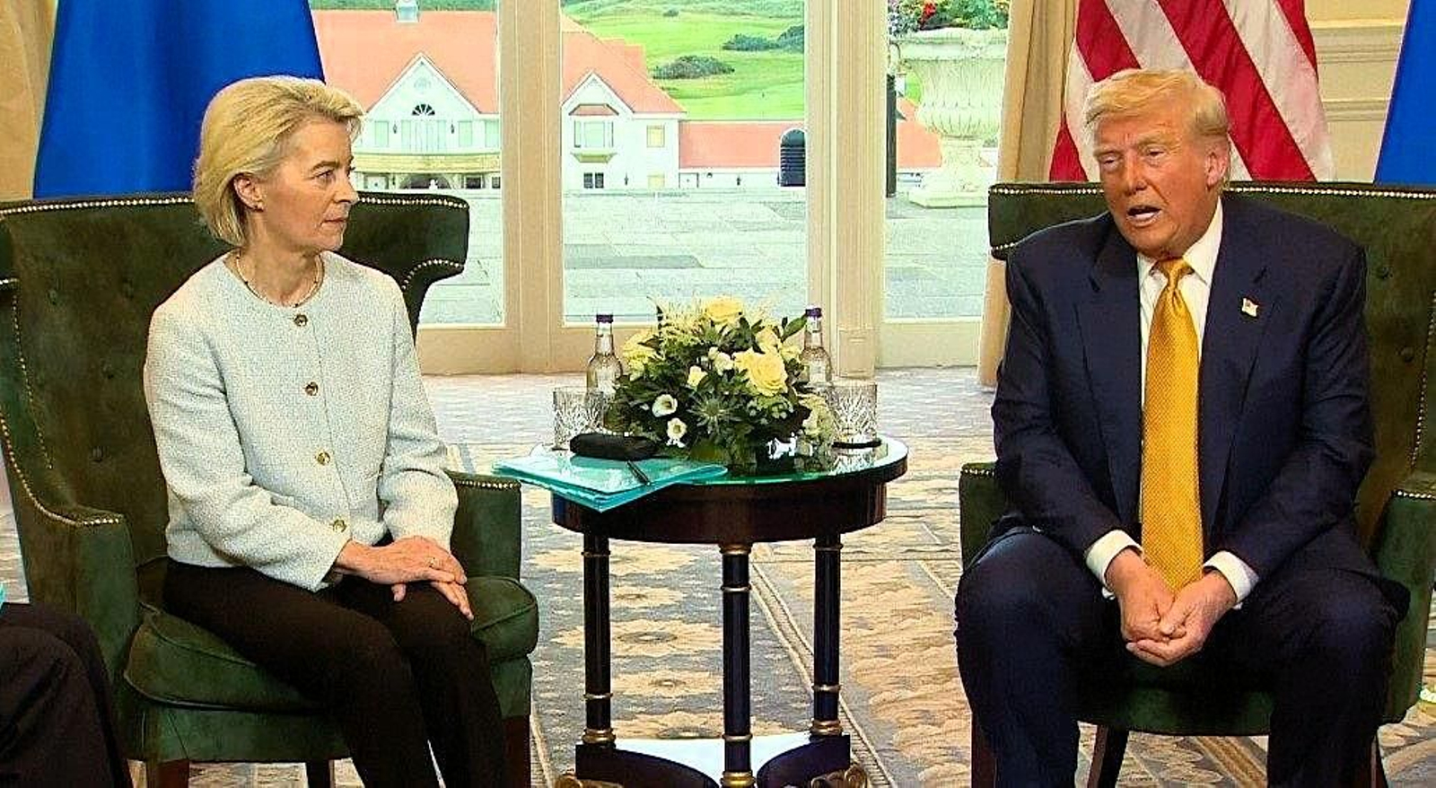 Ursula von der Leyen y Donald Trump.