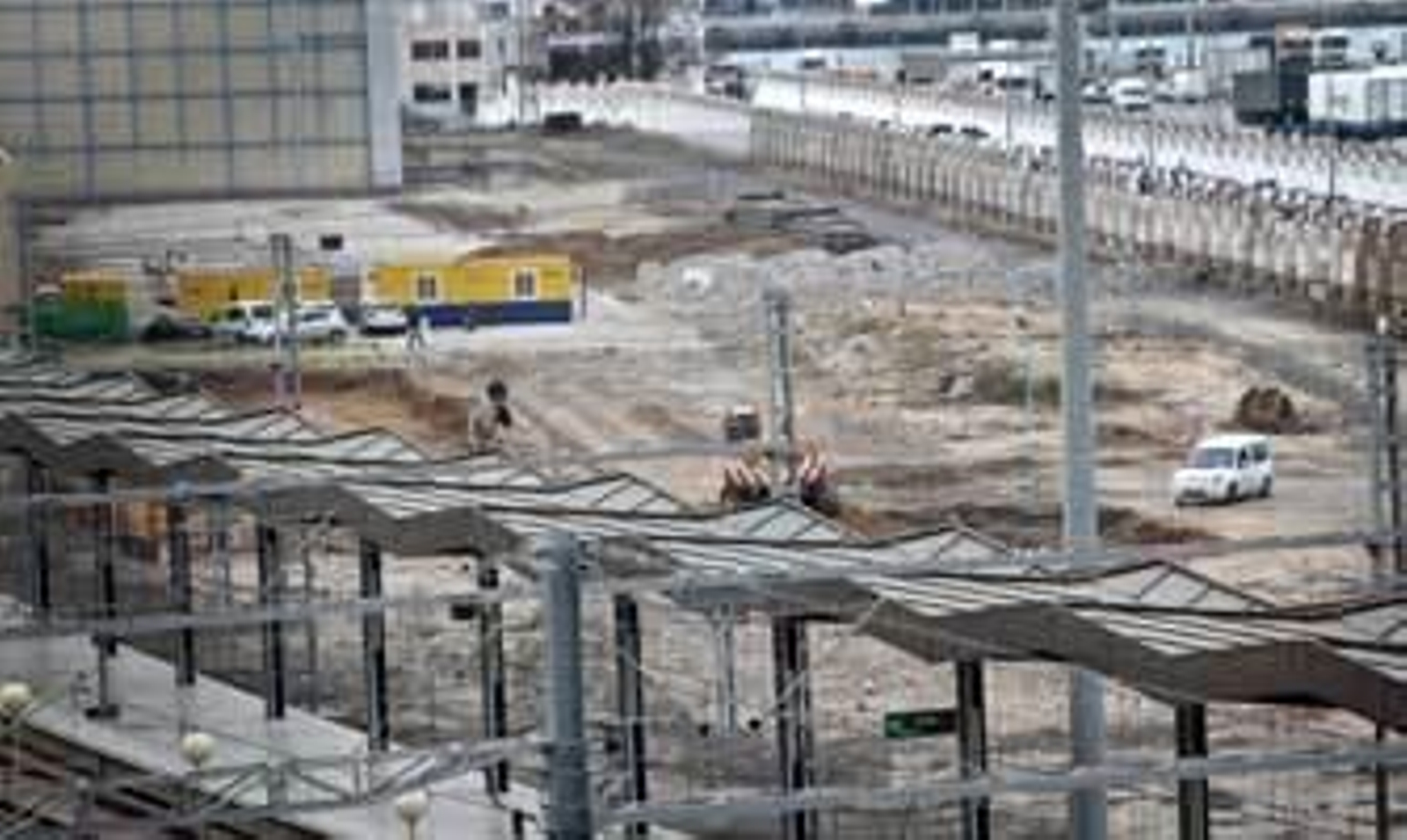 El solar de Renfe junto a la plaza de Sevilla.
