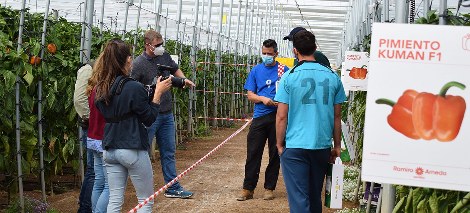 Jornadas en la finca del agricultor ejidense Francisco Callejón.