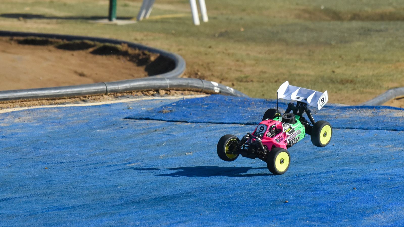 Las fotos del Campeonato Andaluz de coches de radio control en el circuito RC 'El Estrecho' en San Roque