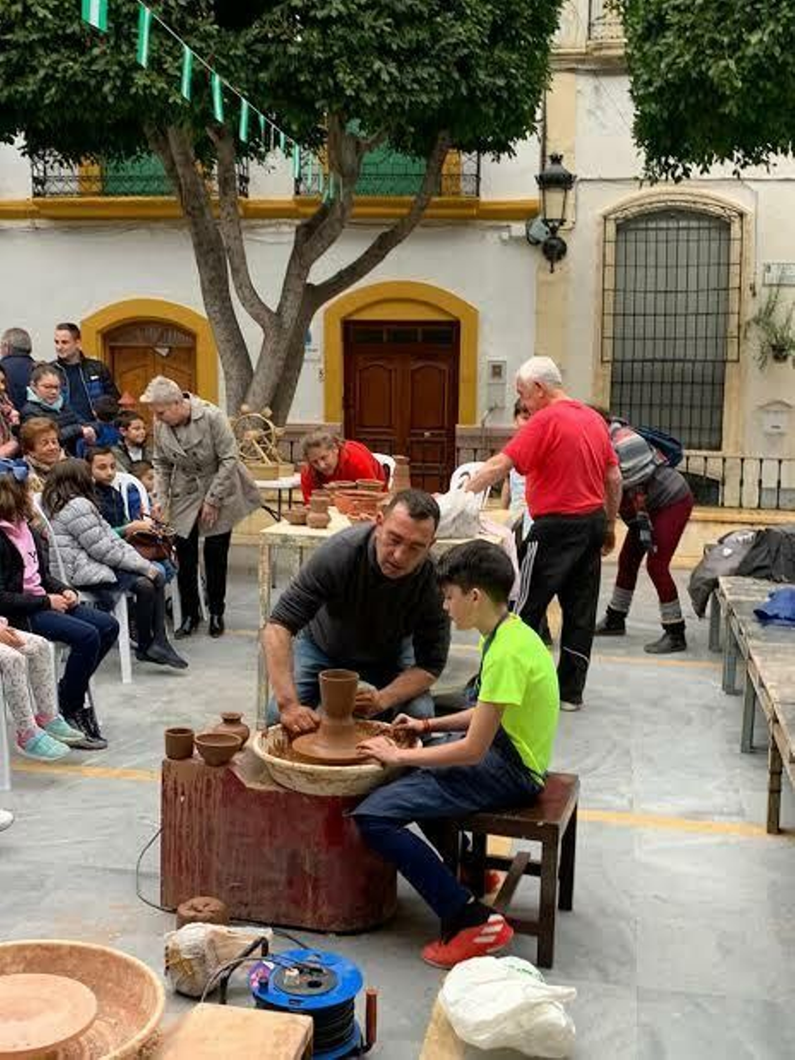 Finalizan las fiestas con un rastro de alta participación