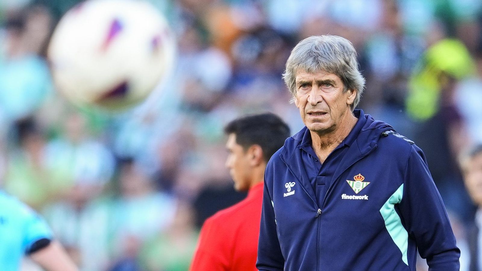 Manuel Pellegrini, en el último partido contra la Real Sociedad de la pasada temporada.