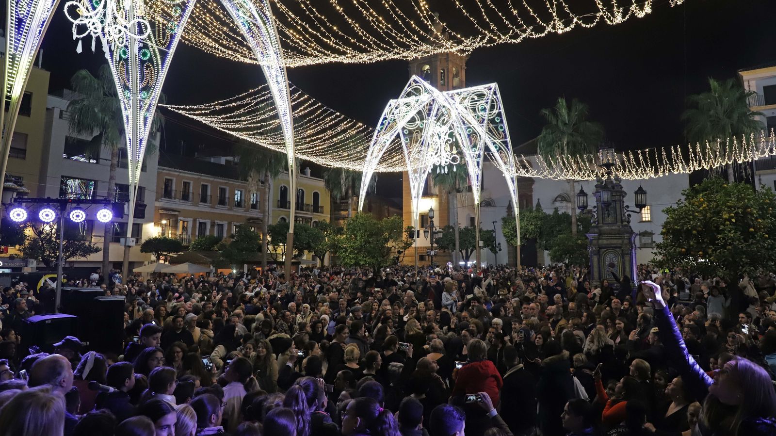 Fotos de la inauguración del alumbrado de Navidad en Algeciras