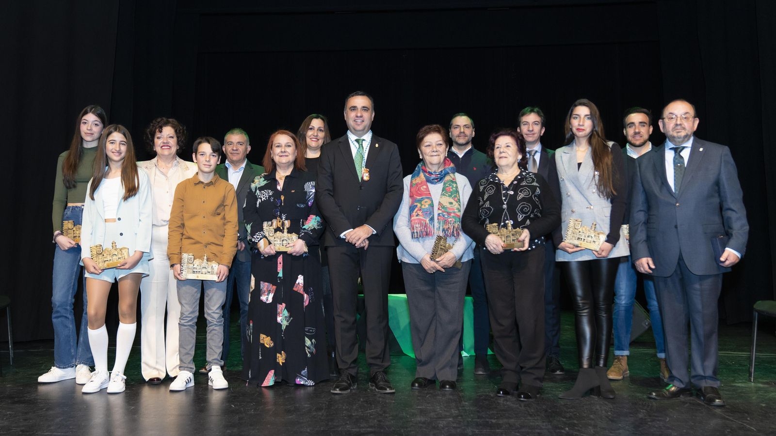 Gala con los premiados en Alhendín