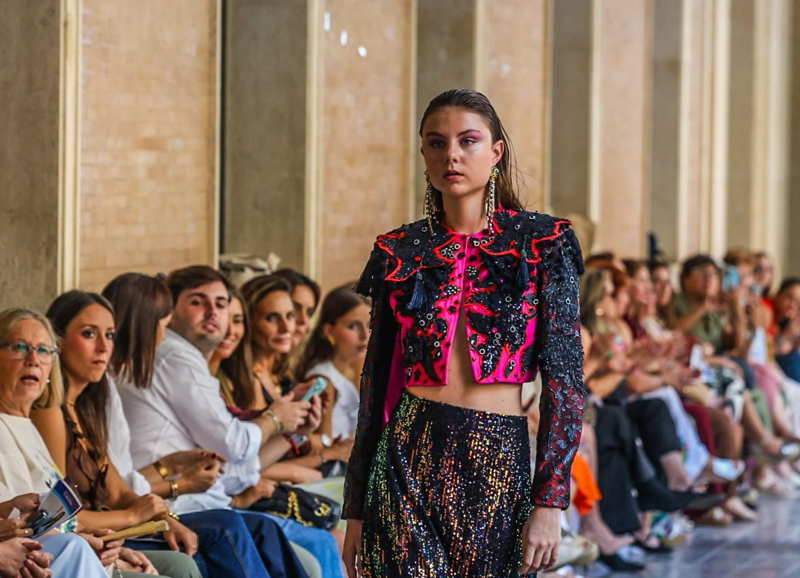 Imágenes de la pasarela 'Huelva Provincia de Moda'