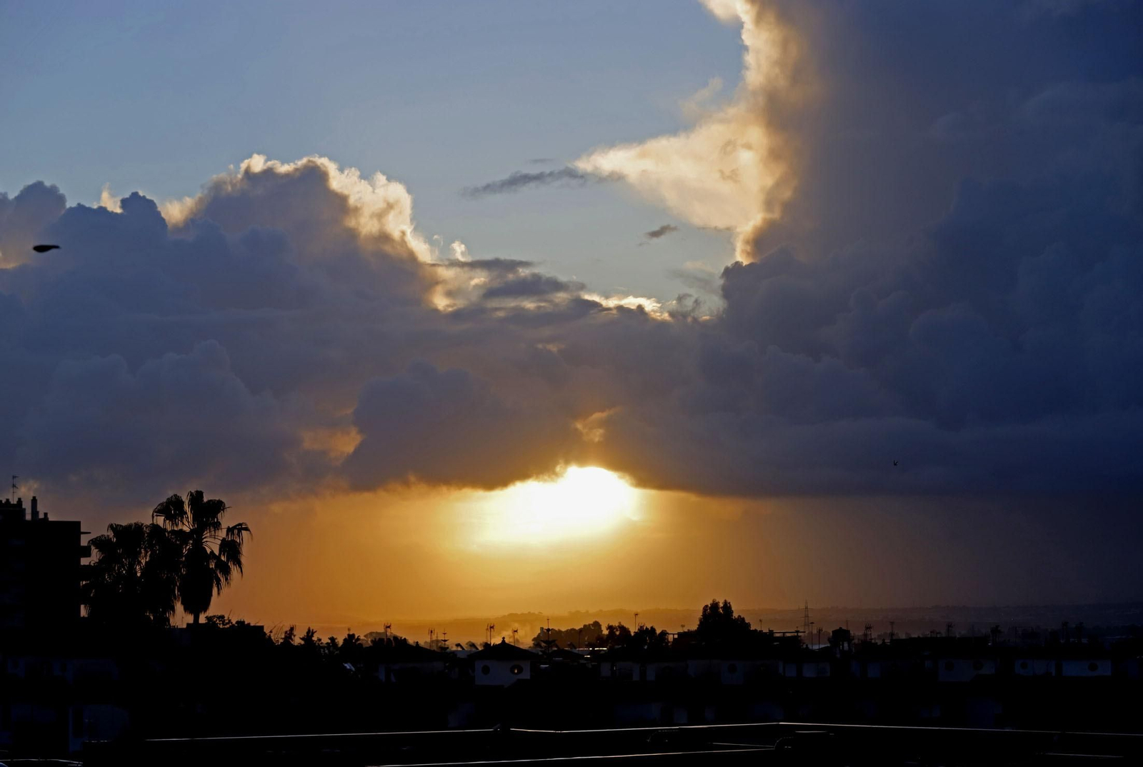 Las mejores imágenes del Martes Santo en Huelva