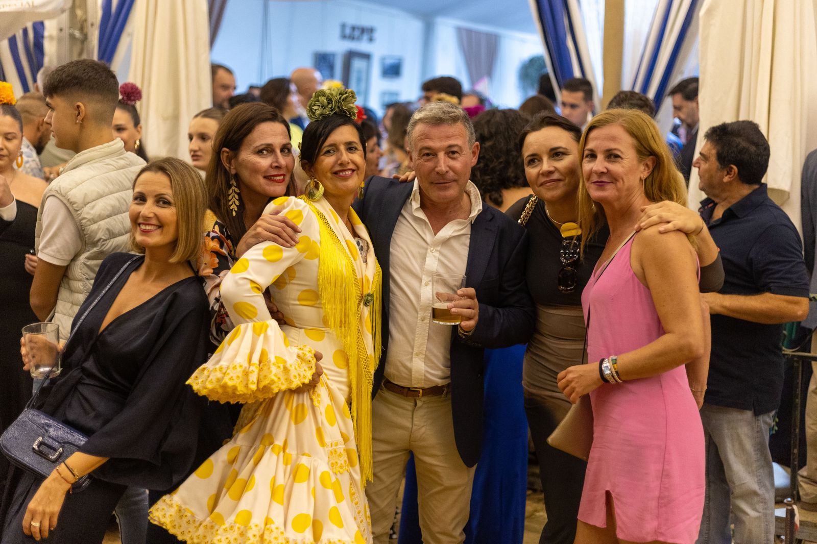 Feria del Caballo 2023: Imágenes del ambiente en la noche del sábado