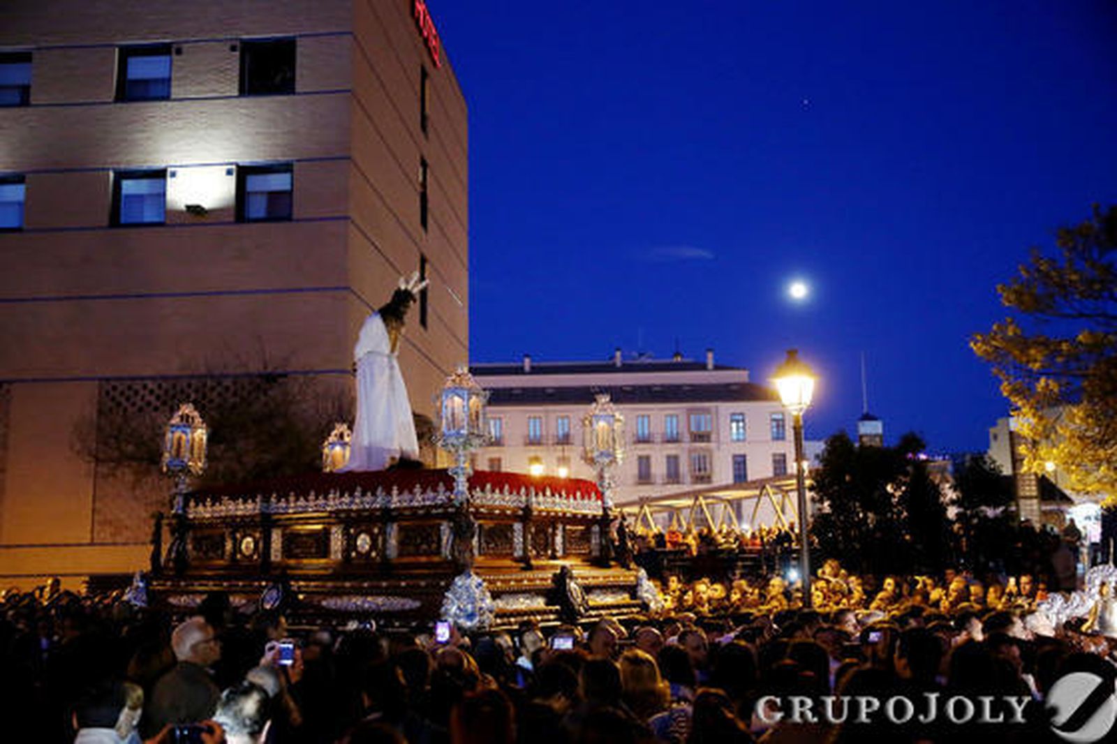 Foto: J. Albiñana · L. M. Gómez Pozo