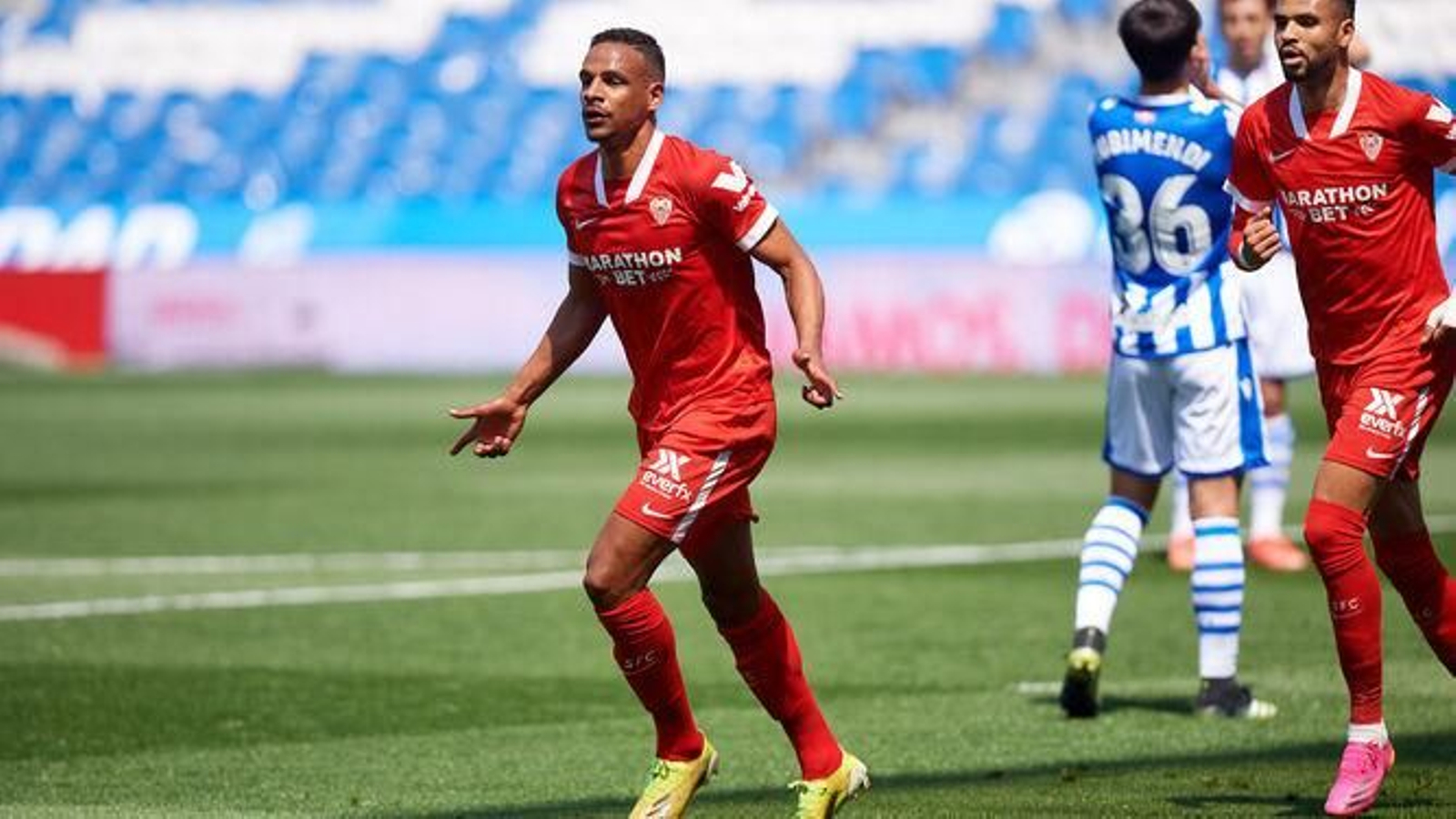Fernando celebra su gol en el Reale Arena en el último Real Sociedad-Sevilla.