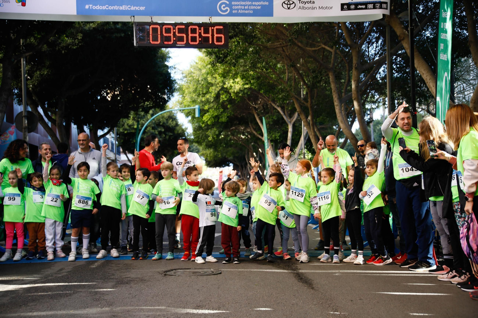 Imágenes de la Carrera contra el Cáncer de Almería