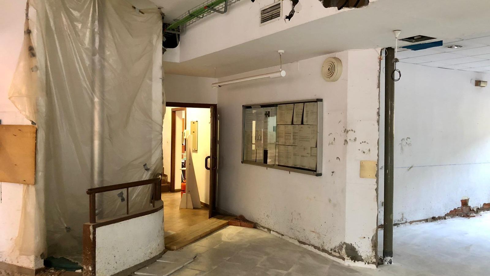 Aspecto que presentan las instalaciones parque bomberos de la avenida de los Custodios.