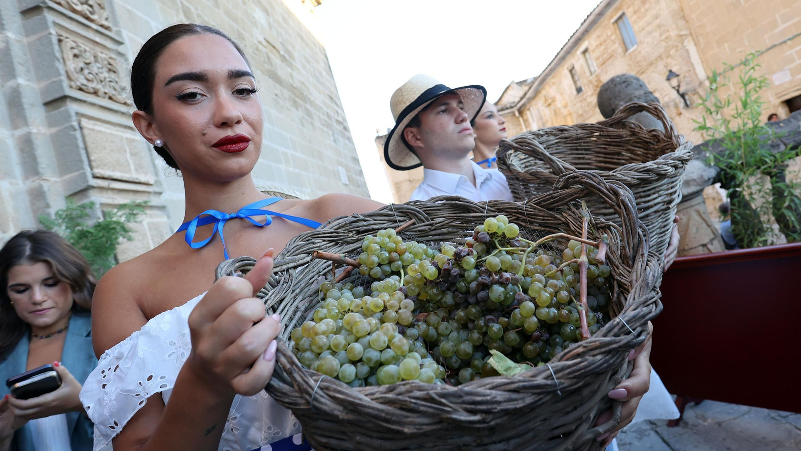 Imágenes de la Pisa de la Uva en Jerez