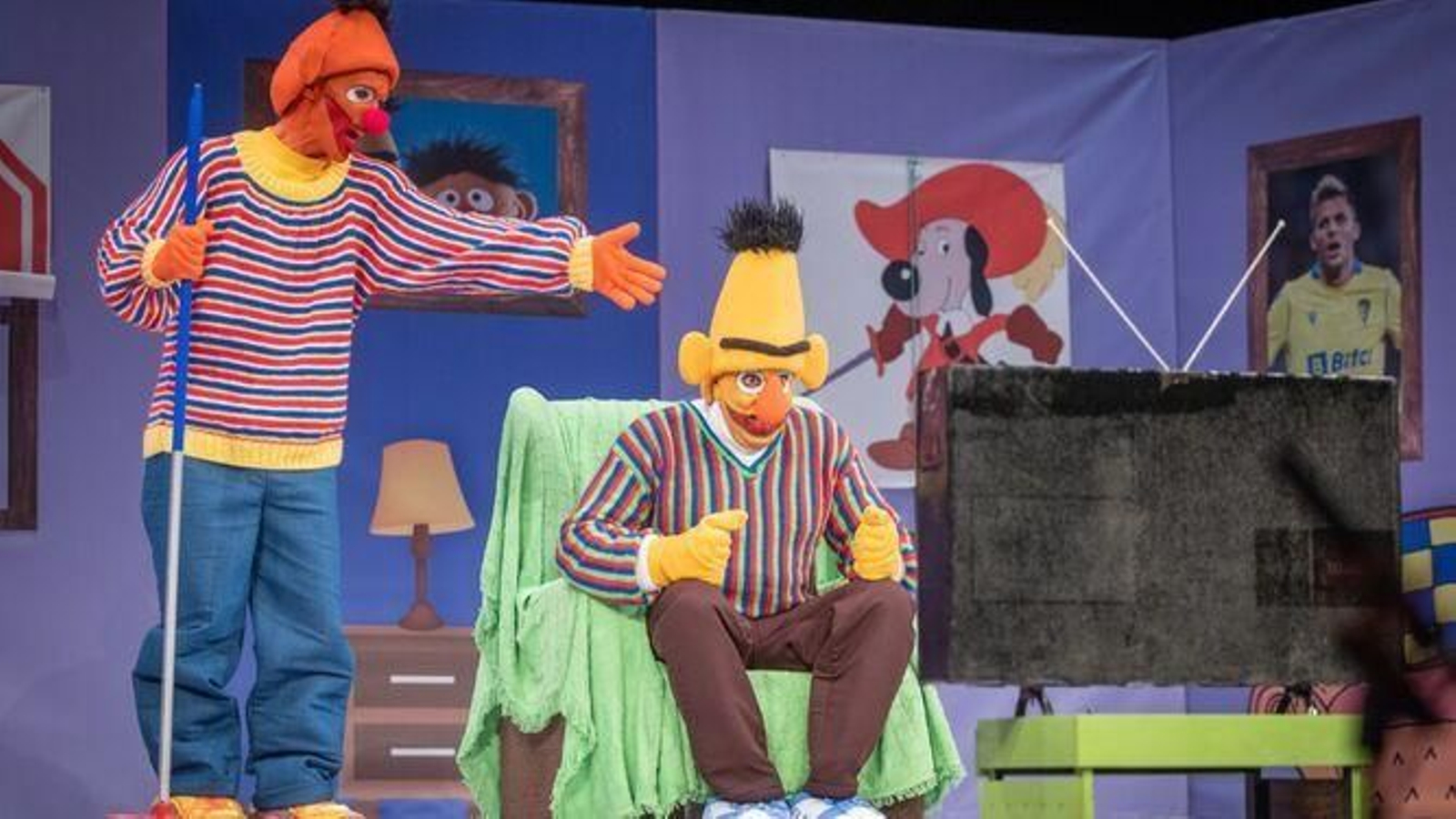 COAC 2024: Las agrupaciones del Campo de Gibraltar no pasan a cuartos de final y una de ellas se queda fuera por una penalización