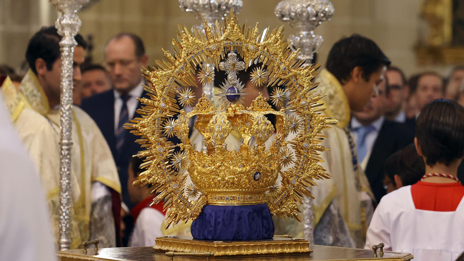 Las imágenes de la coronación de la Virgen de la Estrella en la Catedral.