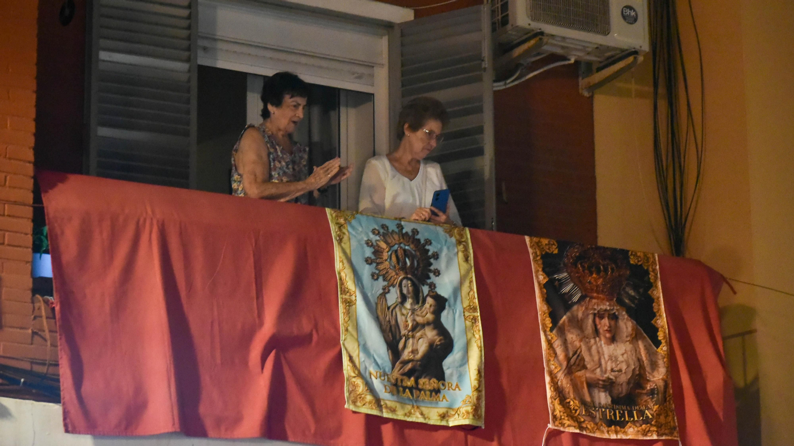 La Magna Mariana de Algeciras por la calle Convento, en imagenes