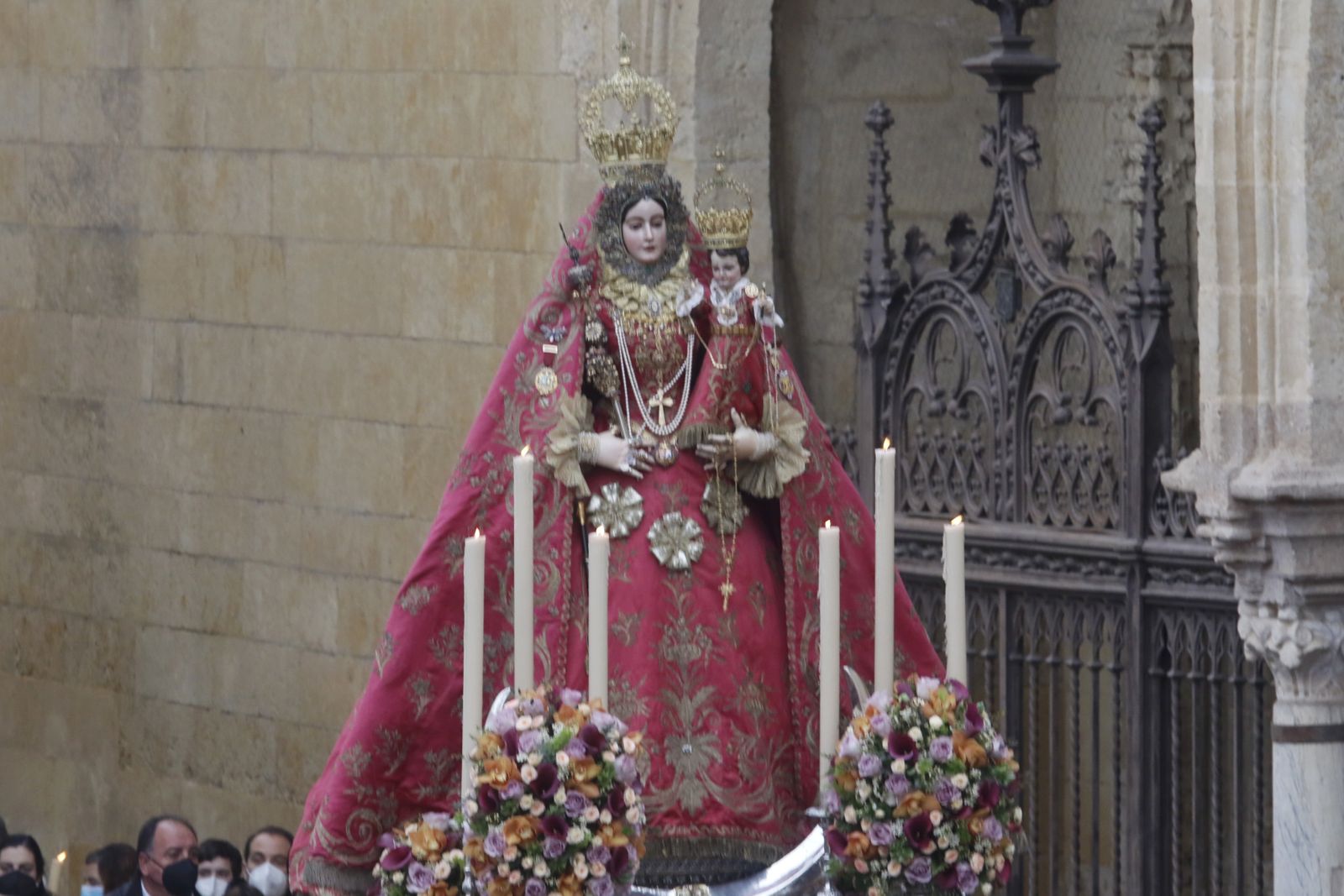 La procesión de la Virgen de Araceli en Córdoba, en imágenes