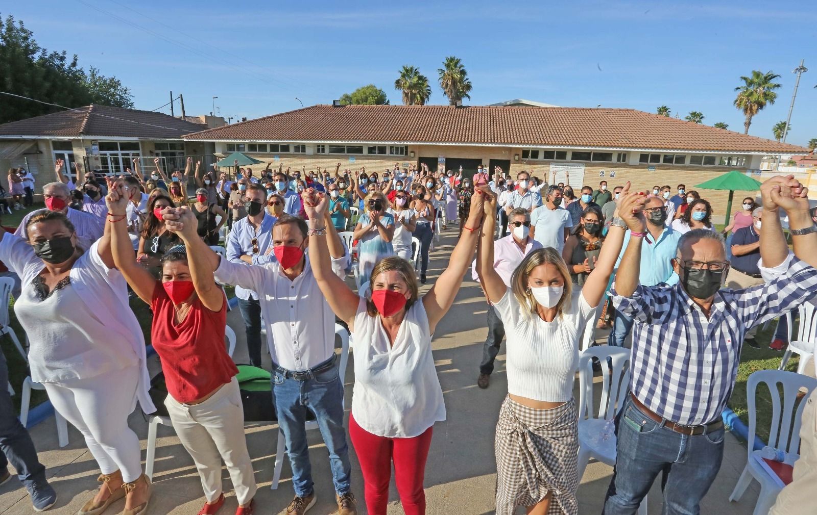 Irene García, respaldada este viernes en Guadalcacín por una numerosa militancia.