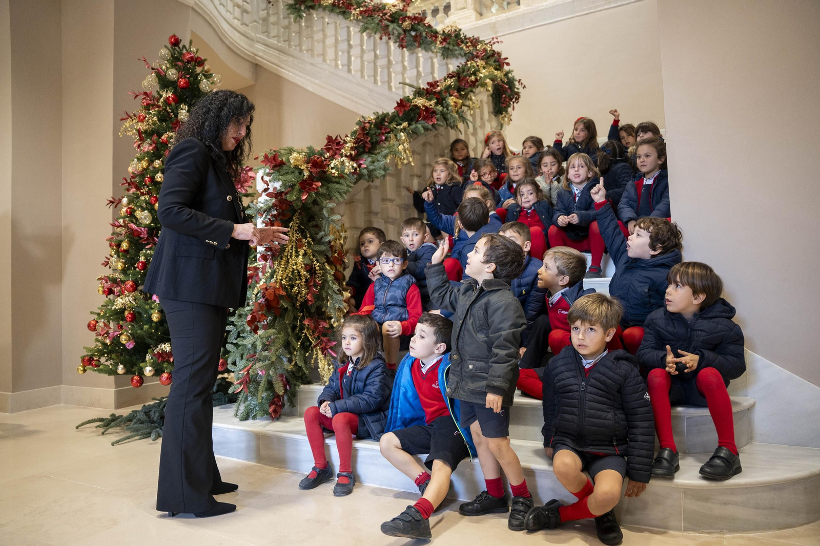 La Casa Consistorial se llena de espíritu navideño