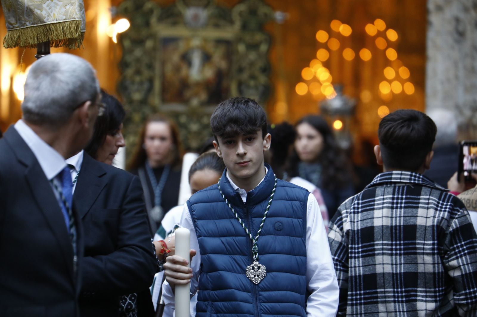 La procesión de la Virgen del Amparo de Córdoba, en imágenes