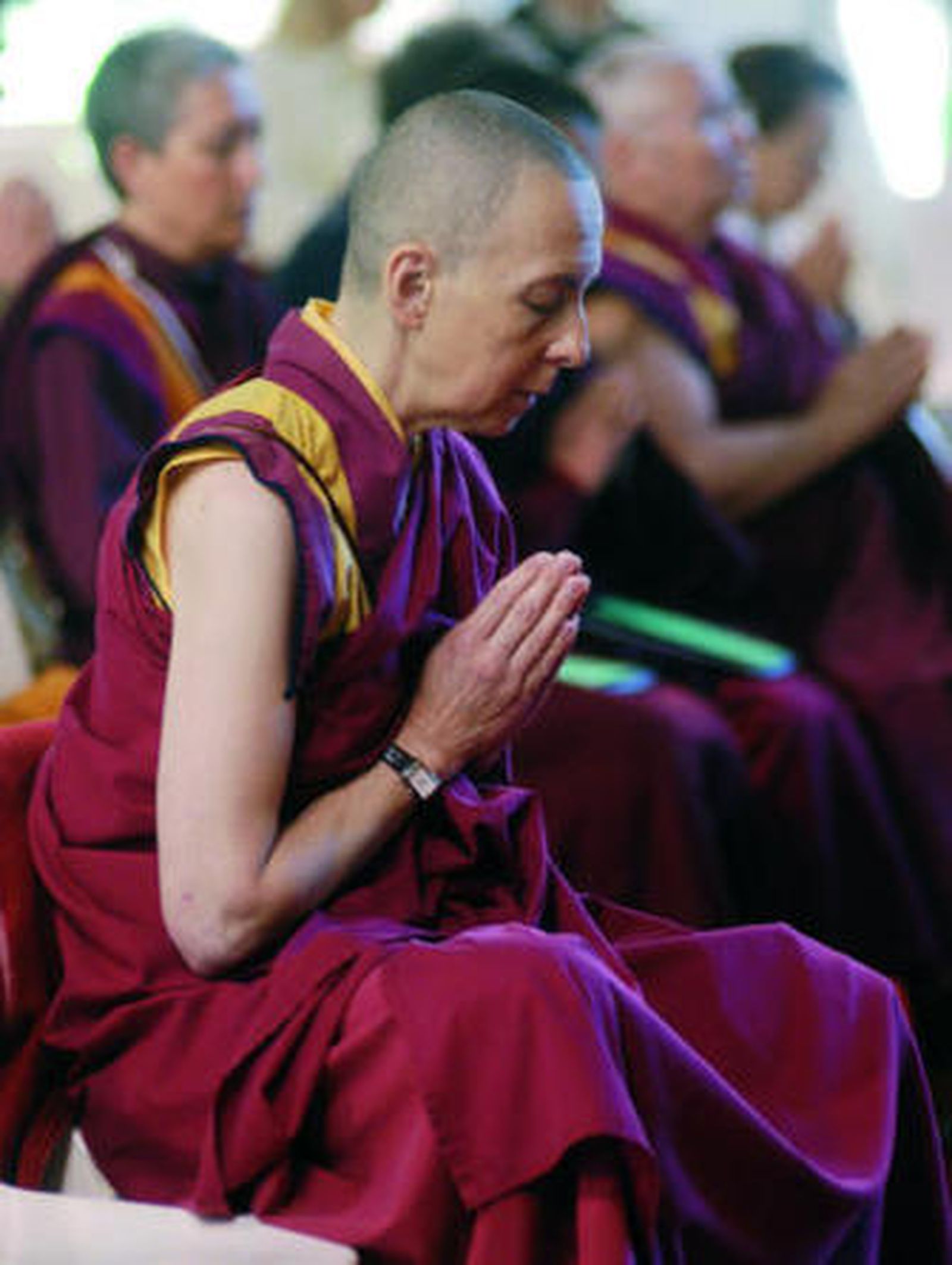 Monje durante unos ejercicios.