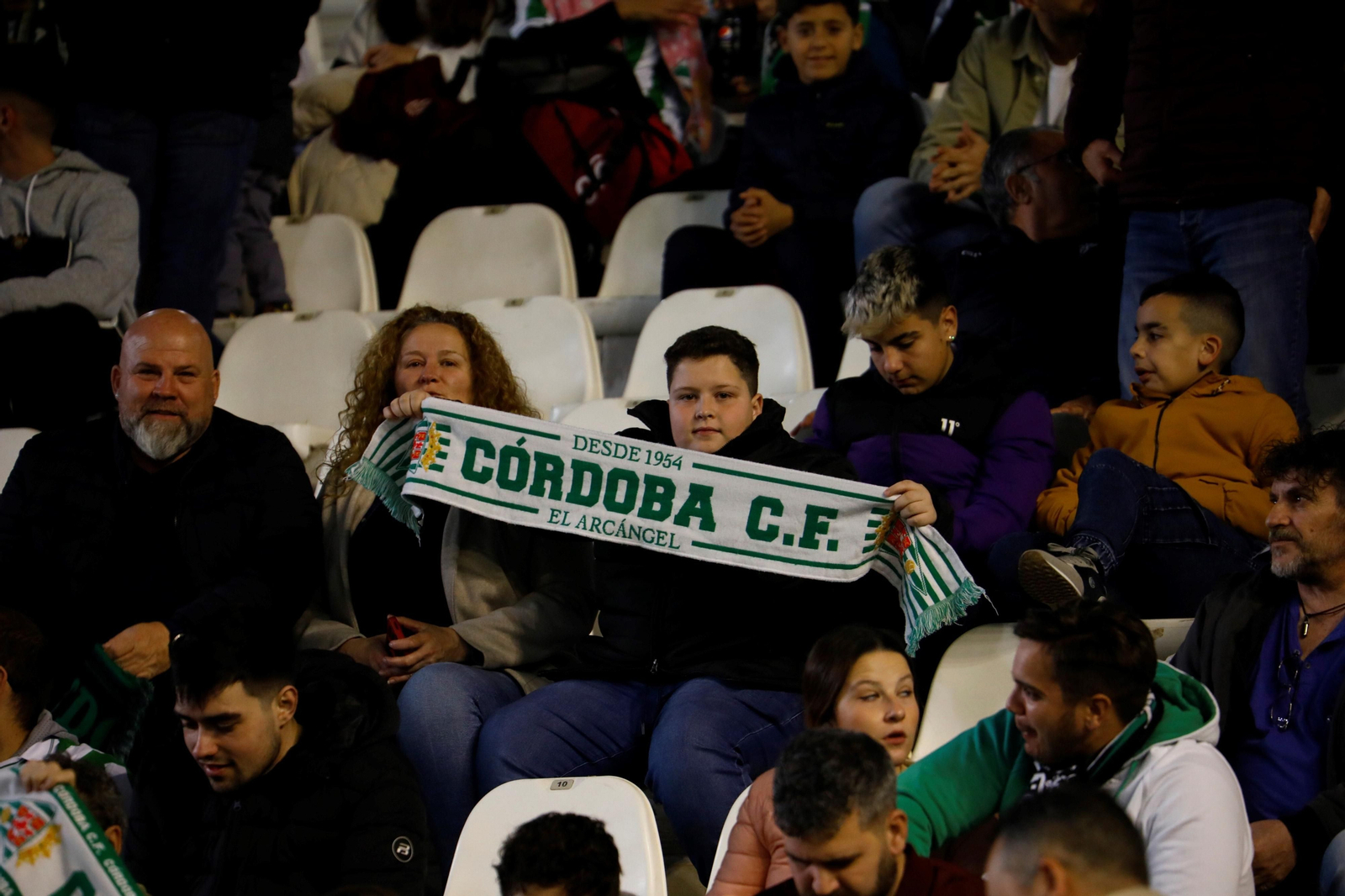 Las mejores fotos del ambiente en El Arcángel para el Córdoba CF - Real Murcia