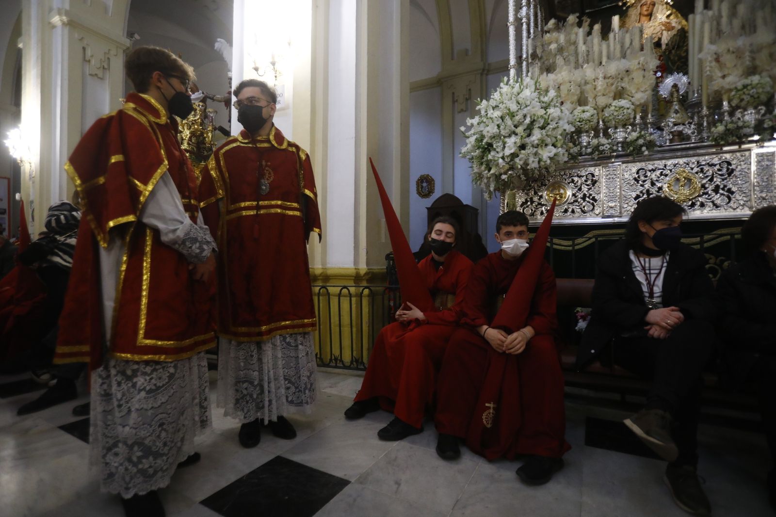 El Buen Suceso suspende su procesión del Martes Santo, en imágenes
