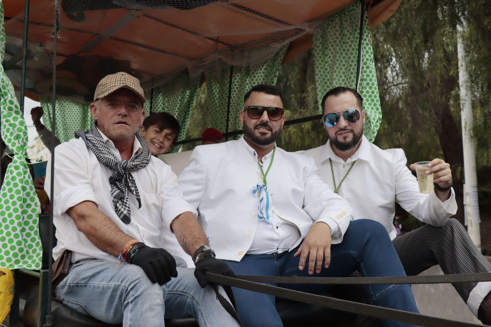 Imágenes de los carros de la Hermandad del Rocío de Huelva